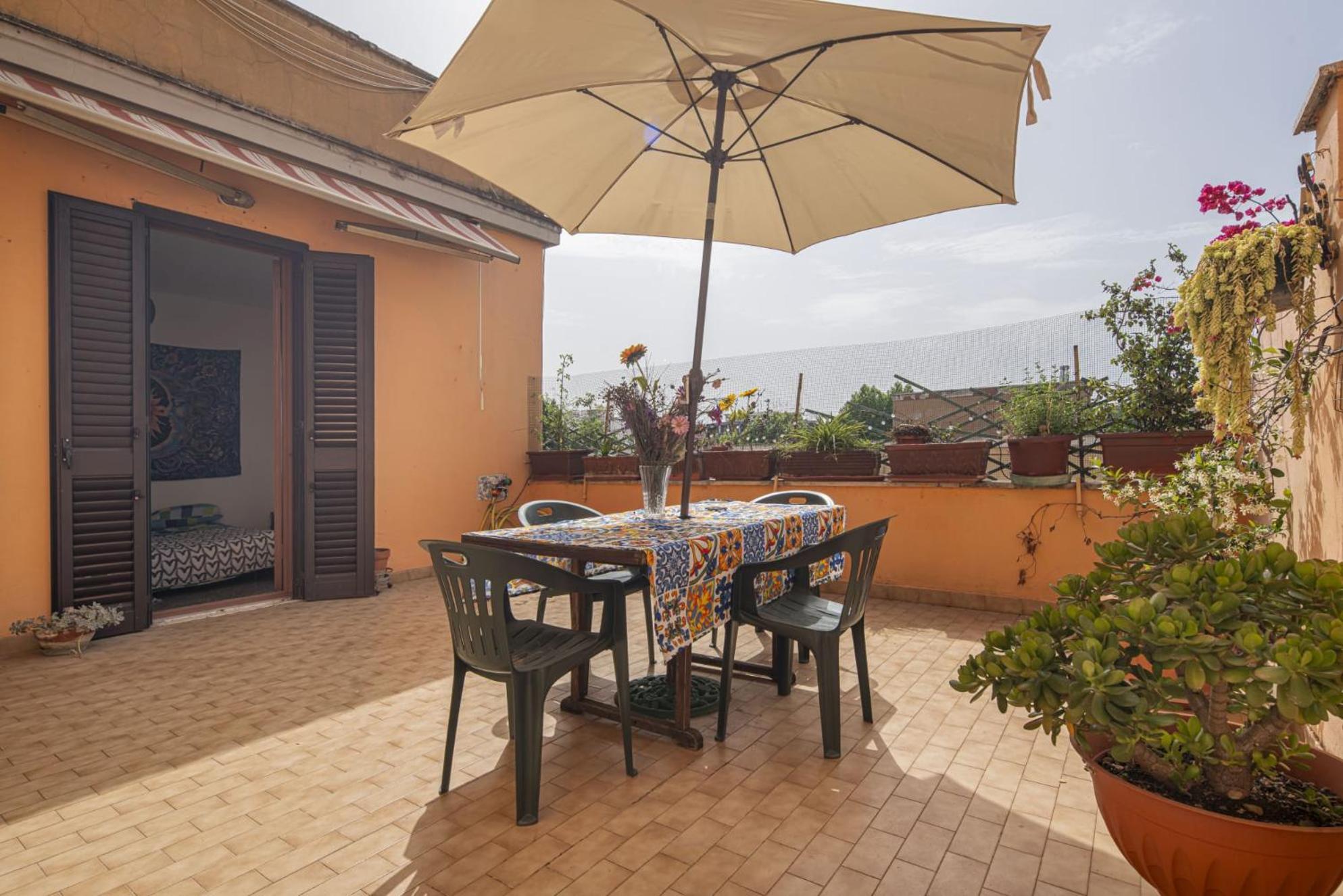 Apartment Carola's Terrace / La Terrazza Di Carola Rome