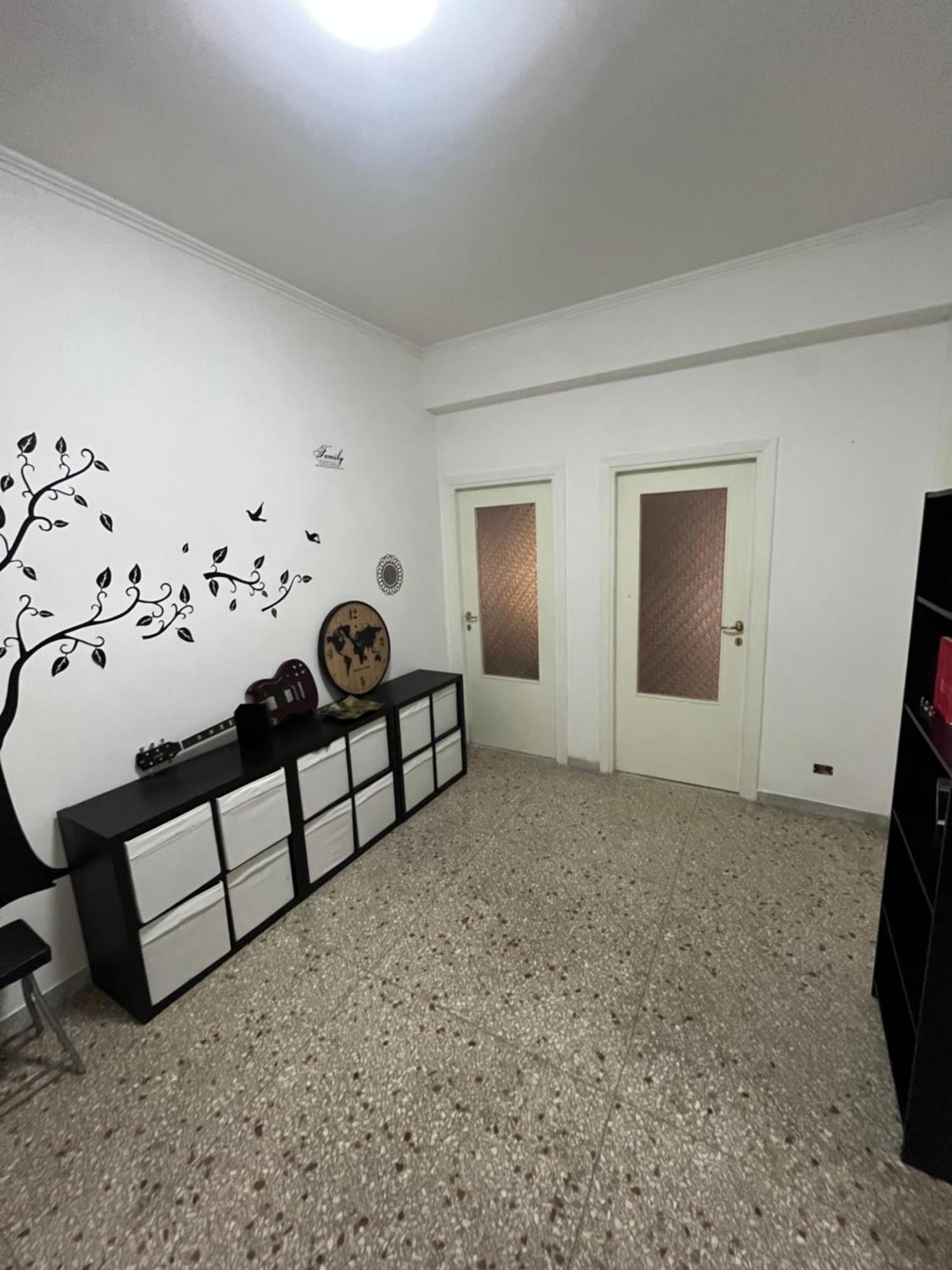 Road House Apartment *