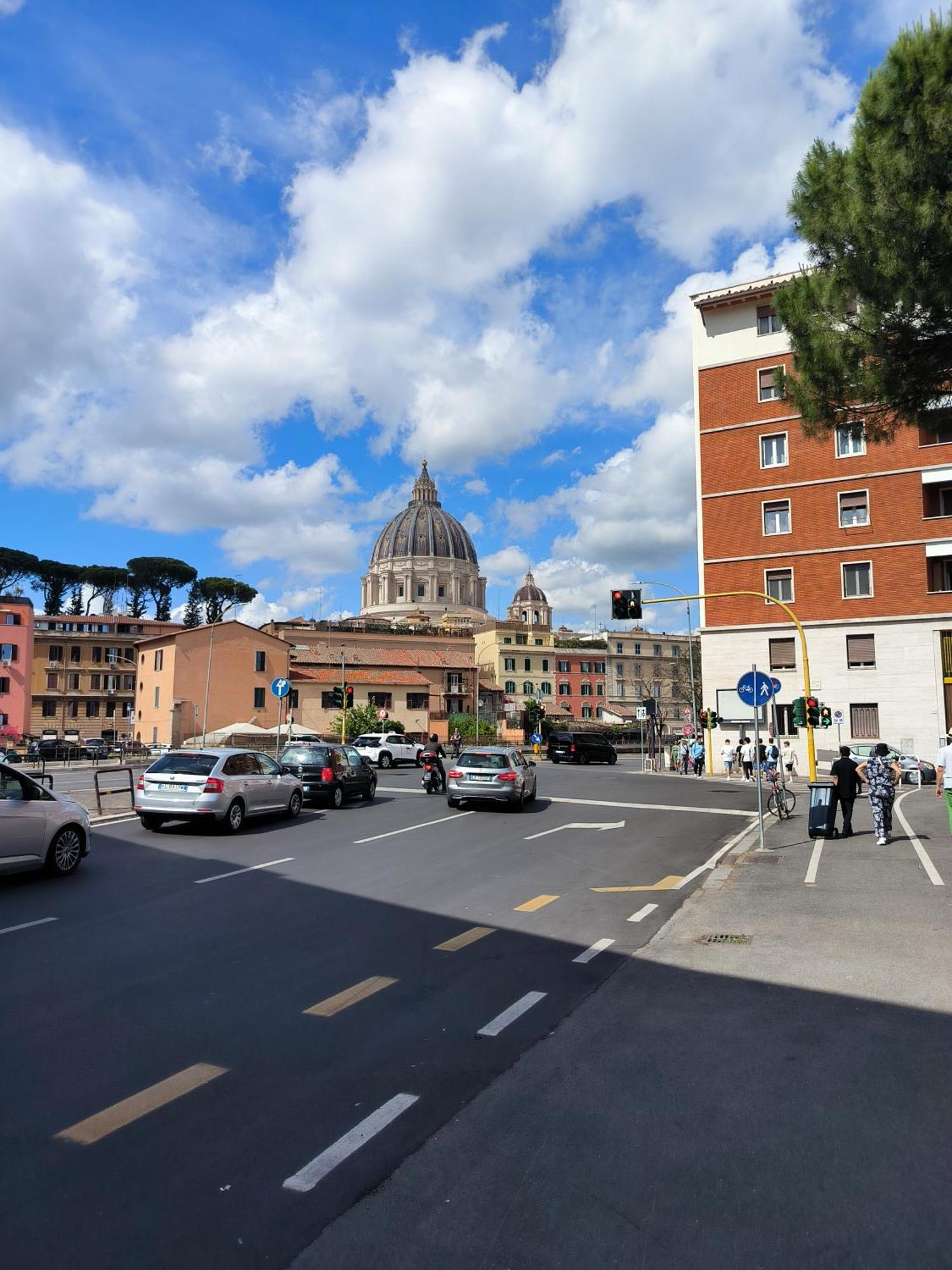 Angelo Al Vaticano Rome