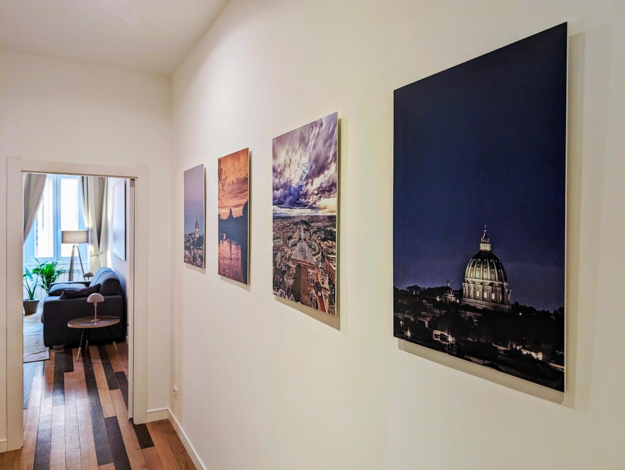 Luxury Gallery