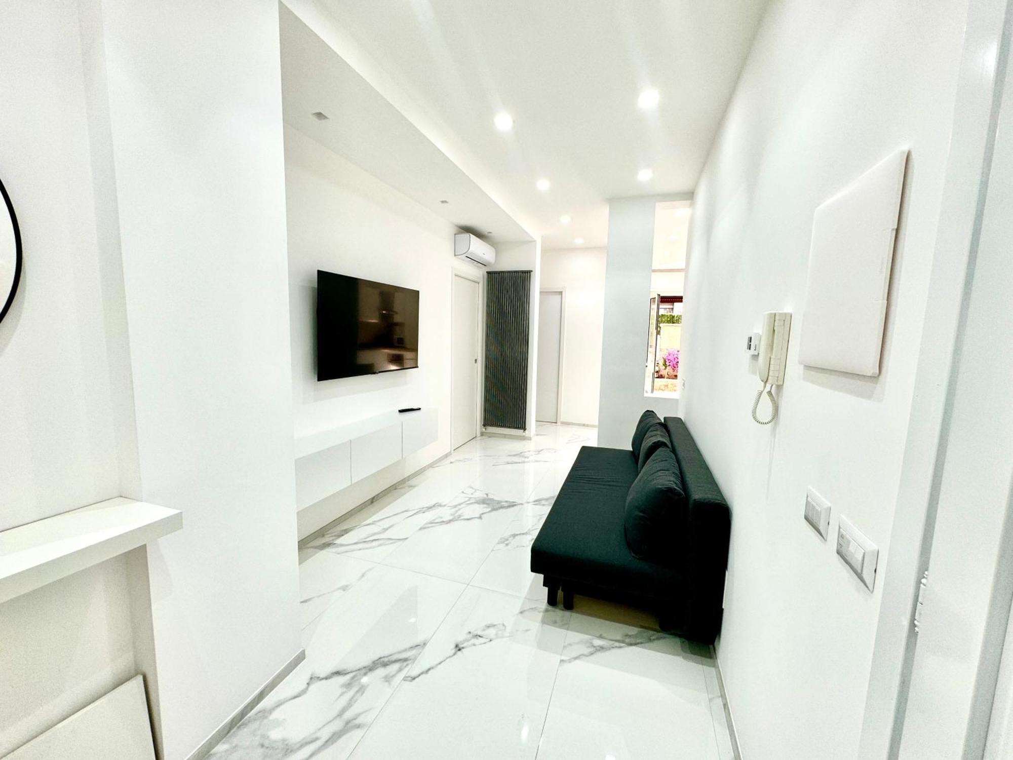 Licheni R-home * Rome