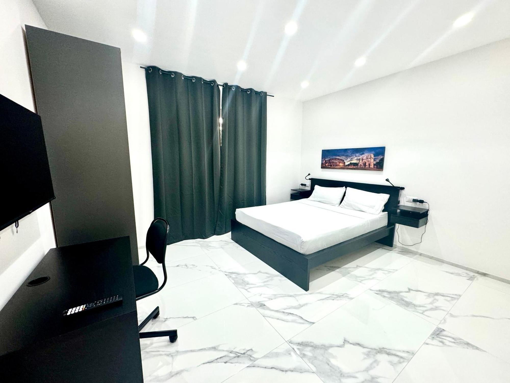 Licheni R-home * Rome