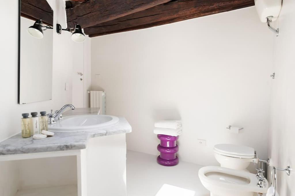 Casa Garibaldi, A Burghesius Apartment *