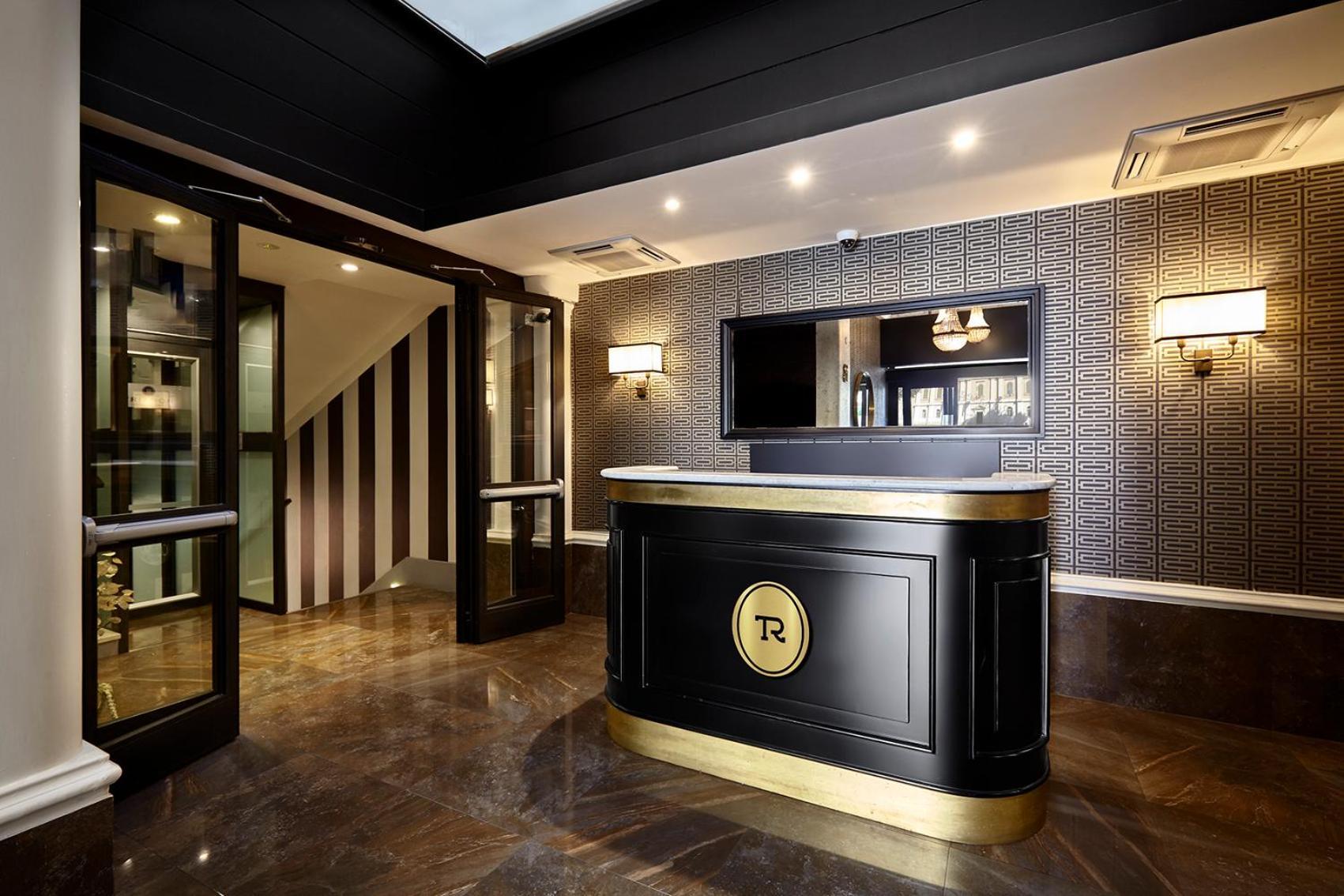 Trianon Borgo Pio Hotel Rome