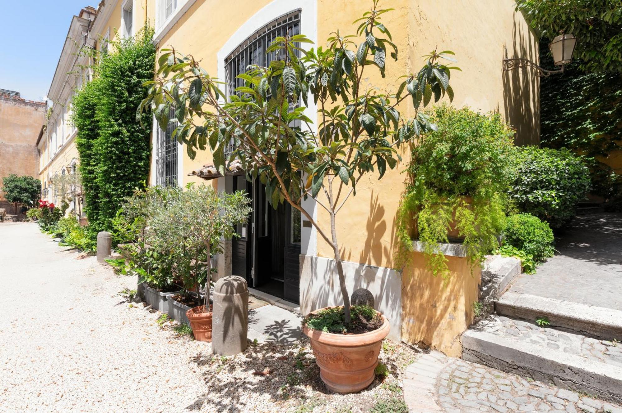 Apartment Margutta Mews Rome