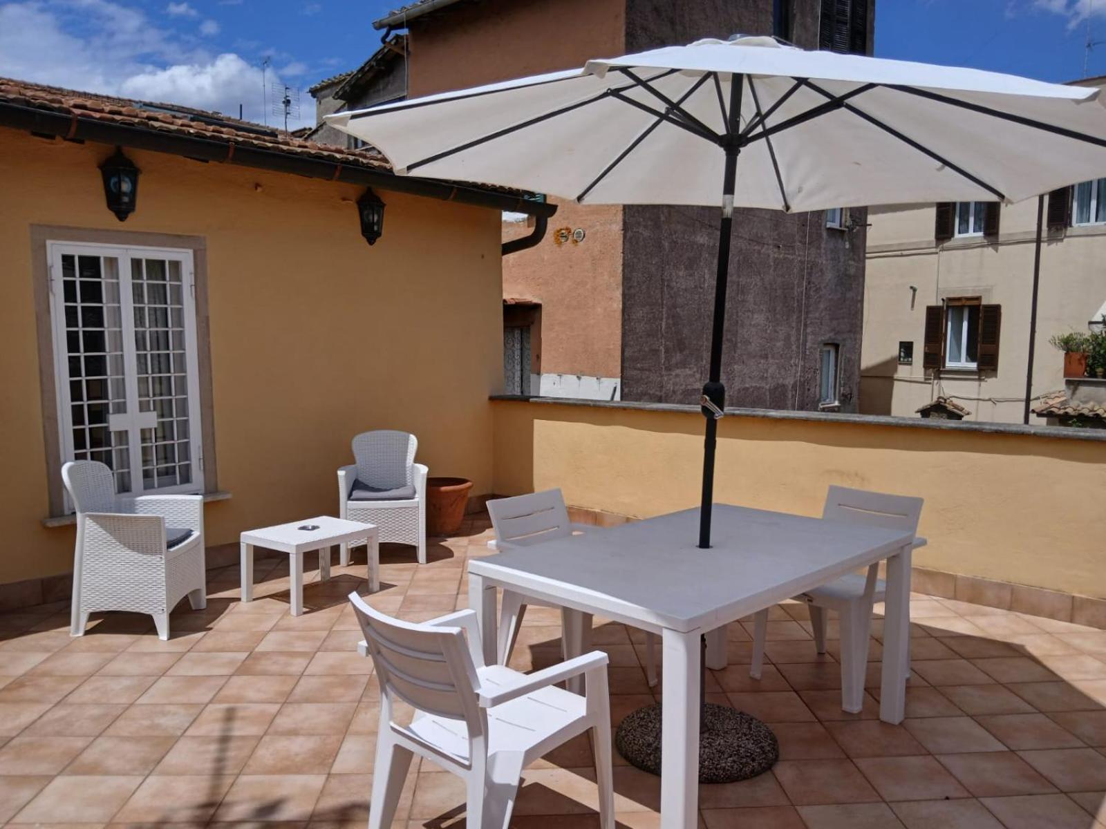 Attico Con Terrazza Santa Cecilia Apartment Rome