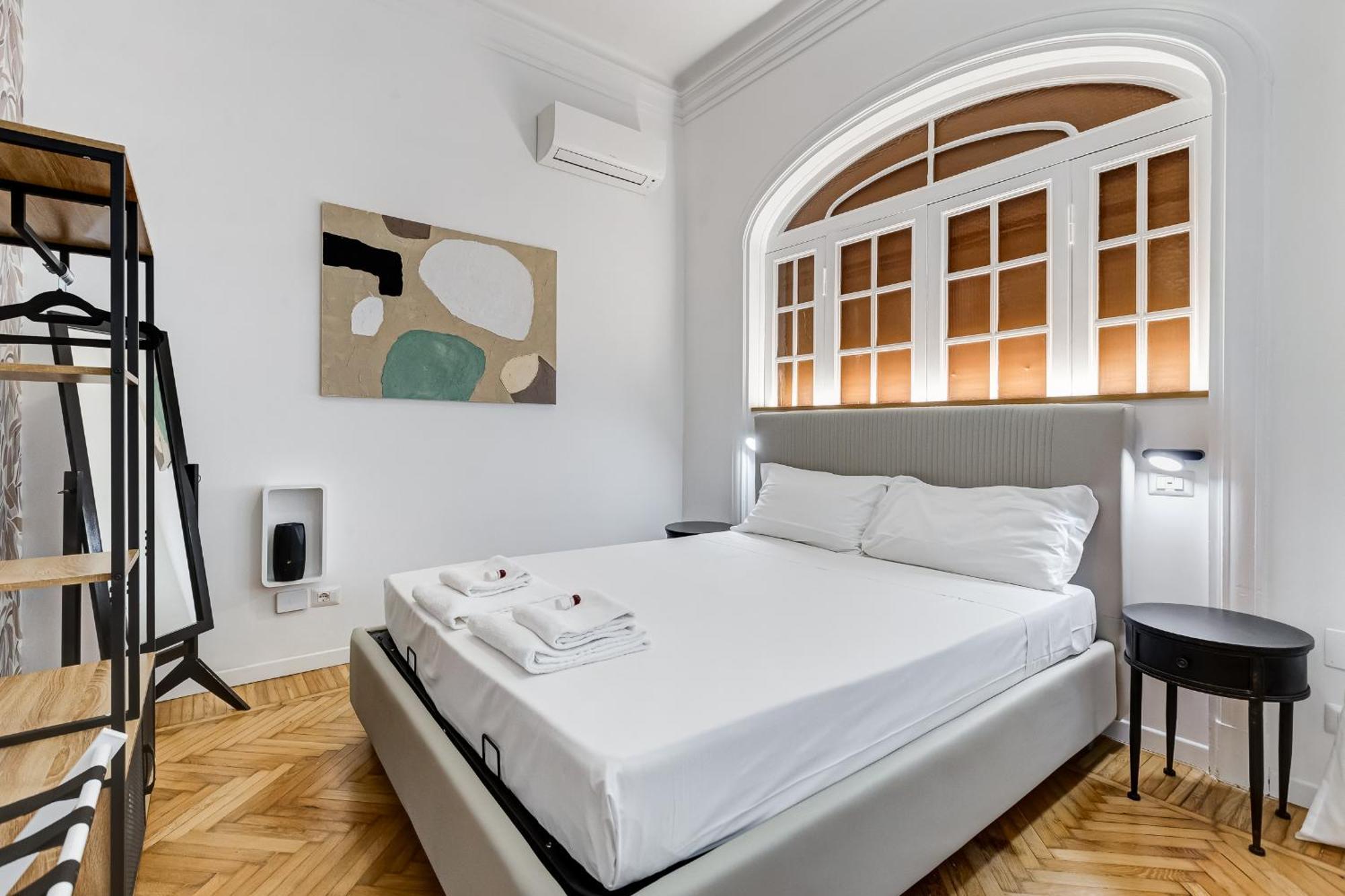 Bmga L Gracchi Lux Lovely 3bdr