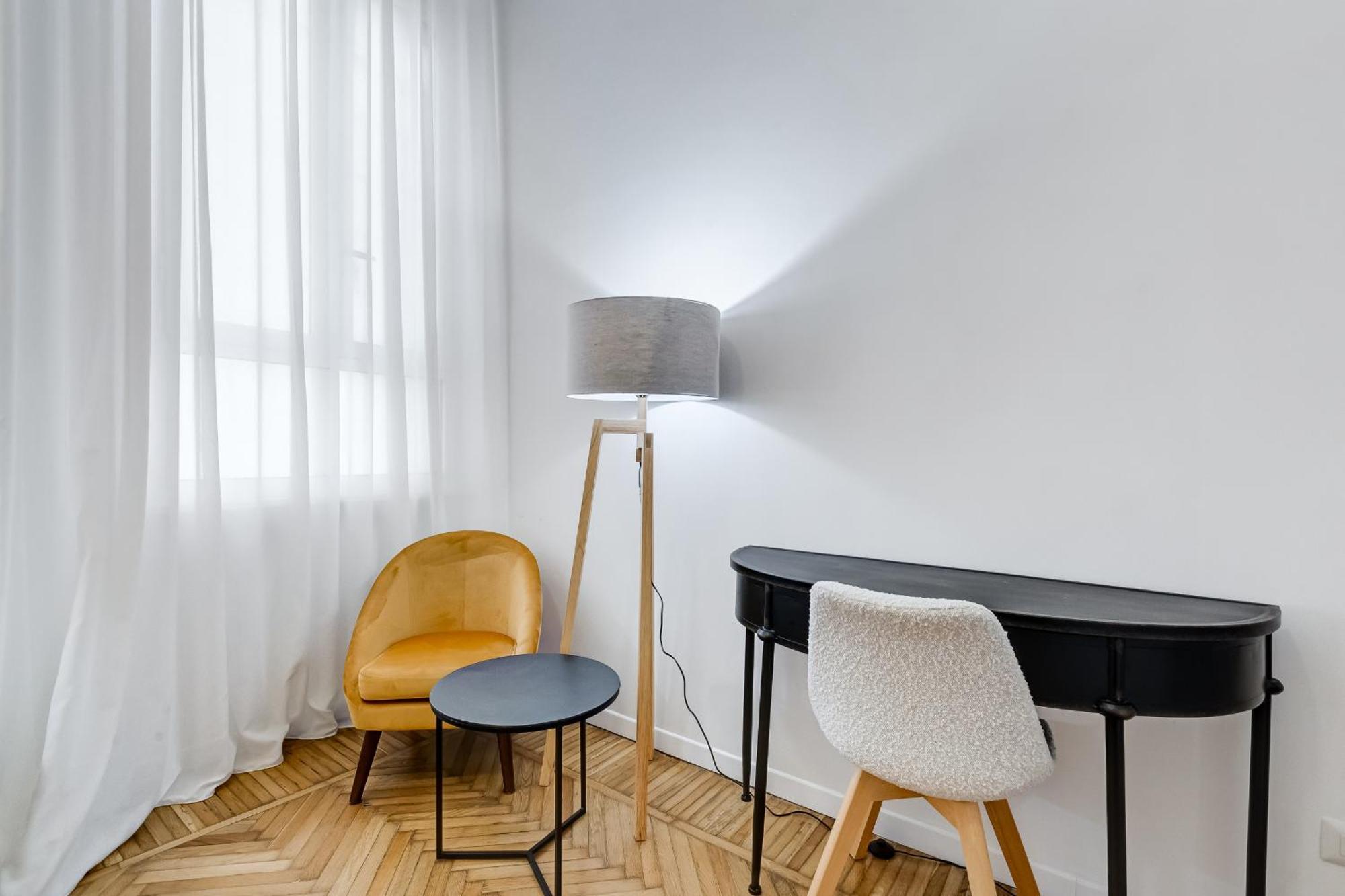 Apartment Bmga L Gracchi Lux Lovely 3bdr Rome