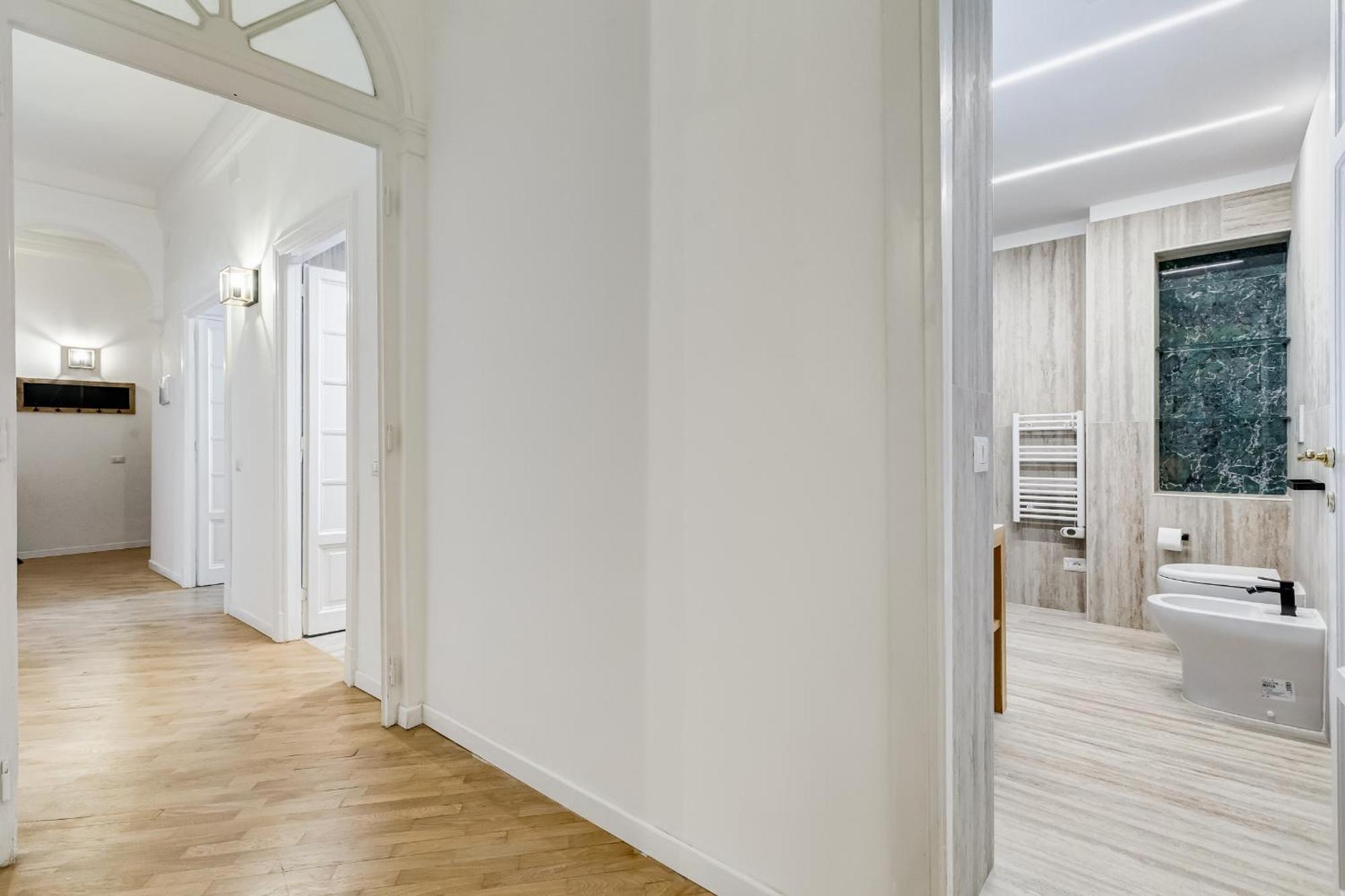 Bmga L Gracchi Lux Lovely 3bdr
