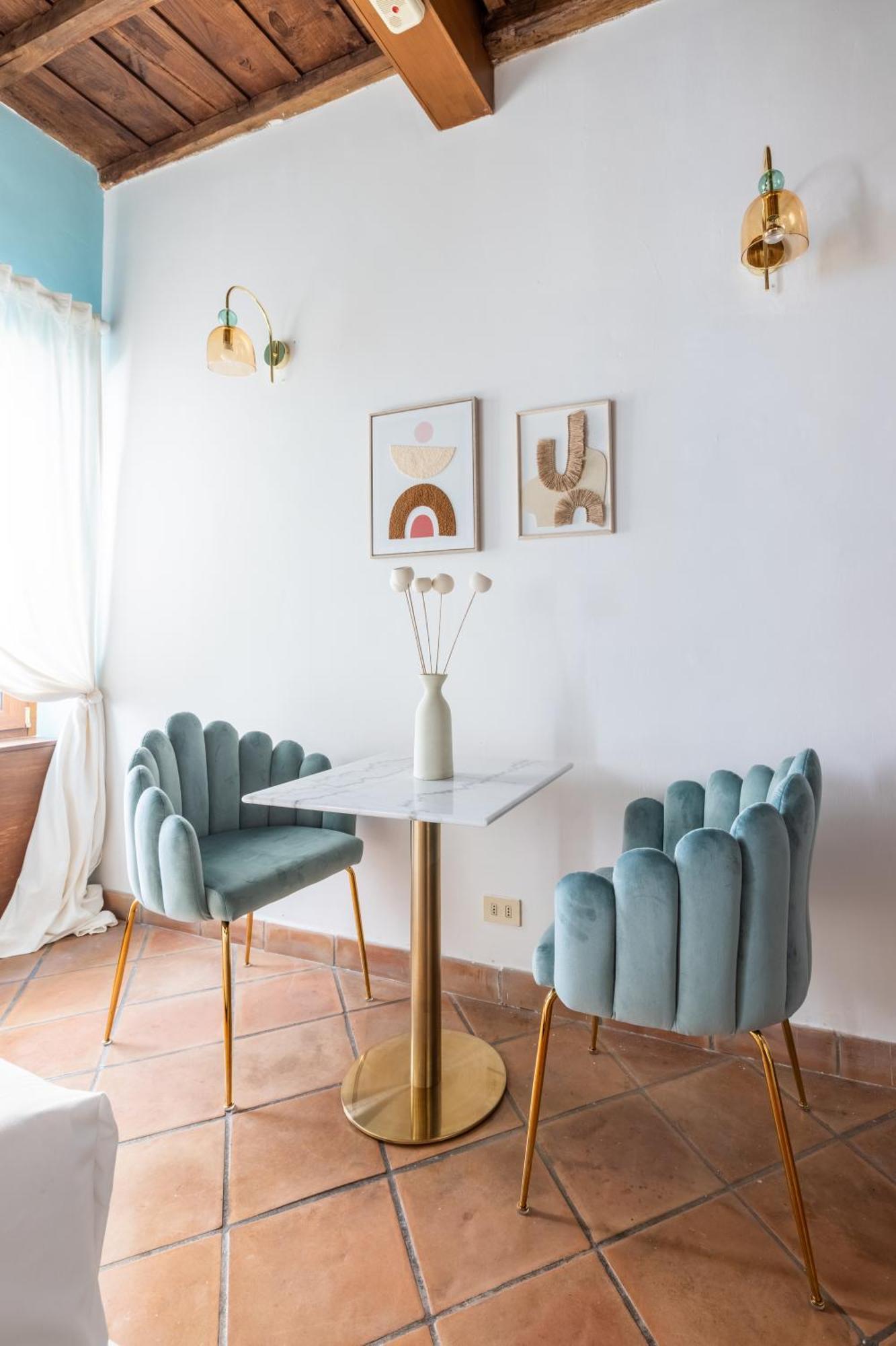 Trevi - Charming Loft Near Trevi Fountain Apartment *