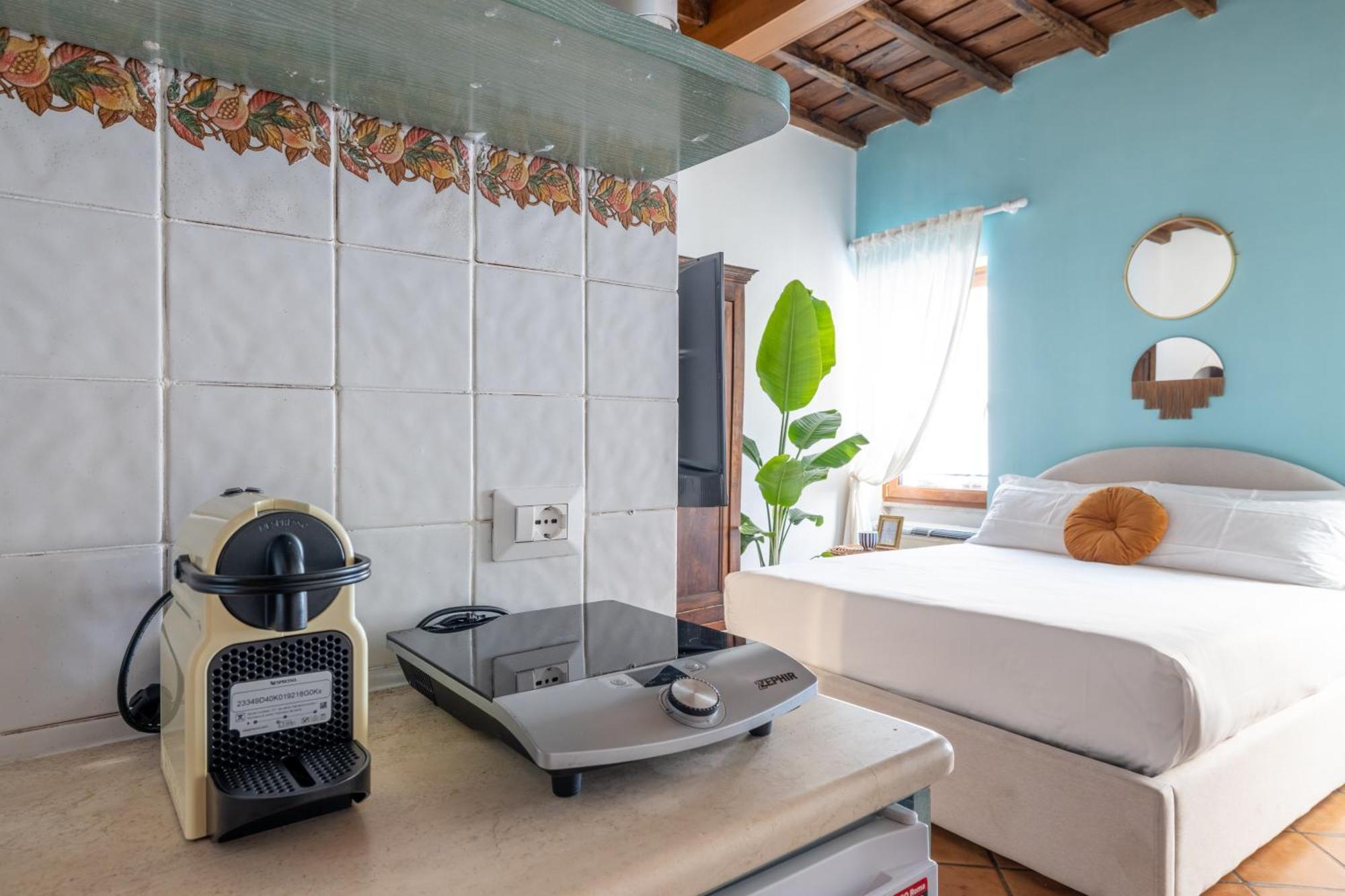 Apartment Trevi - Charming Loft Near Trevi Fountain Rome
