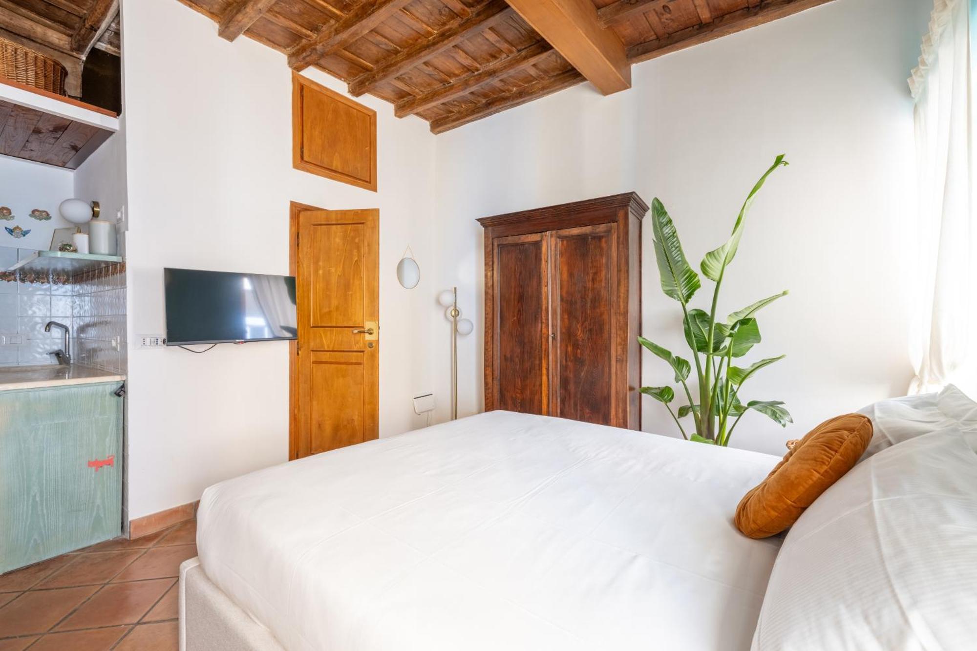 Apartment Trevi - Charming Loft Near Trevi Fountain Rome