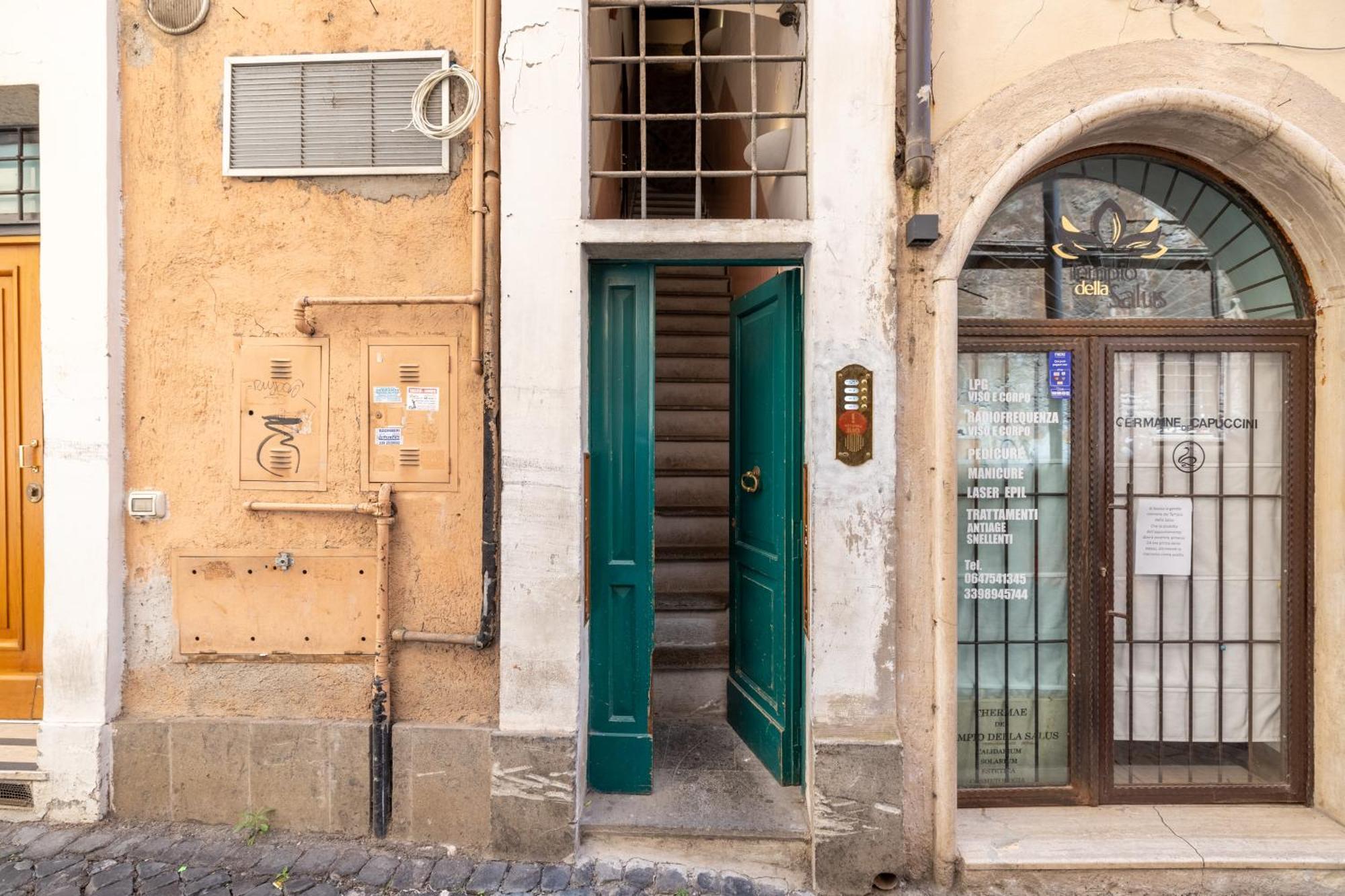 Trevi - Charming Loft Near Trevi Fountain * Rome