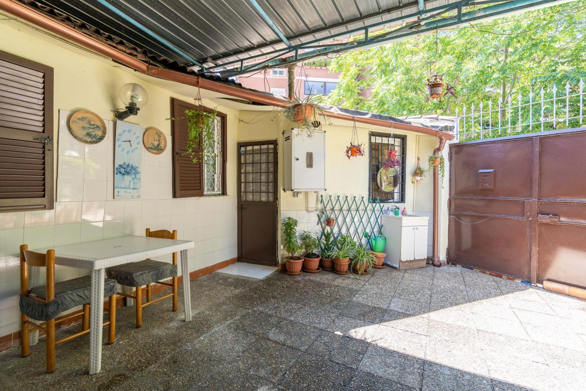 House - Free Wifi - Secret Garden Holiday home