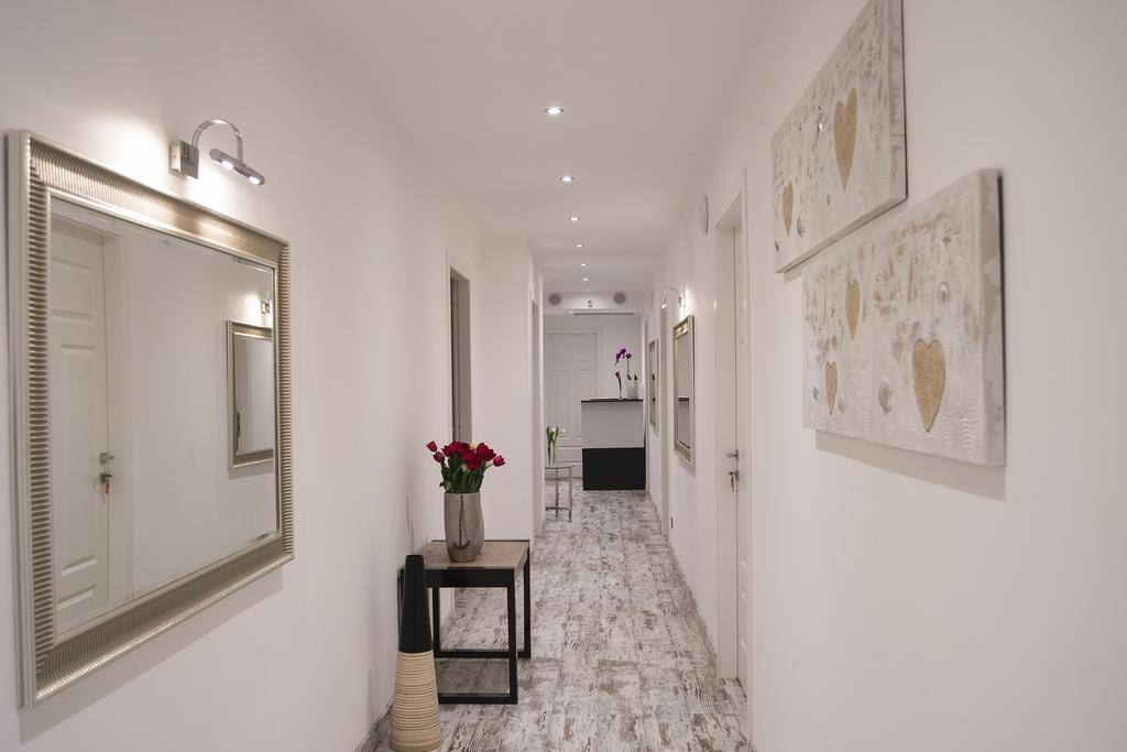 Colonna 18 By Ghor