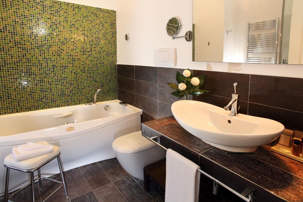 Vivaldi Luxury Rome