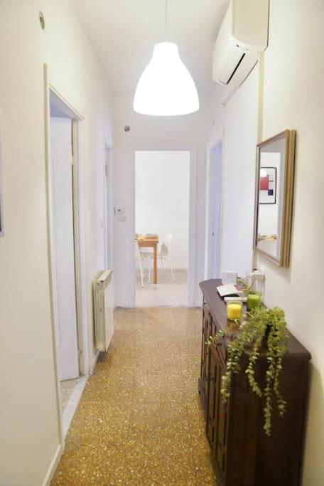 Domus Piramide Apartment