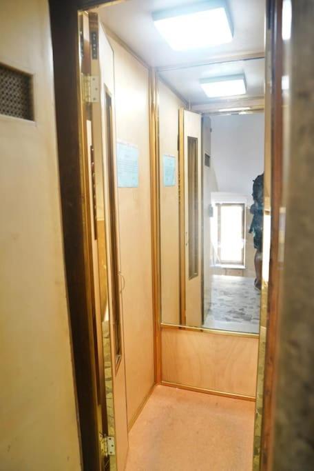 Domus Piramide Apartment Rome