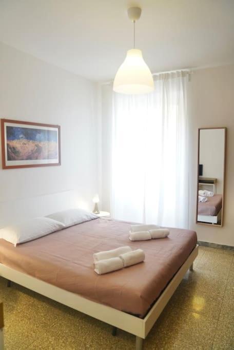 Domus Piramide Apartment *
