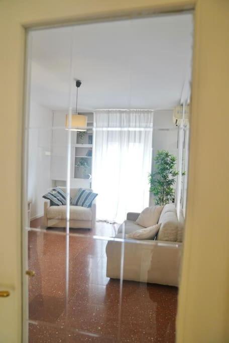 Apartment Domus Piramide Rome