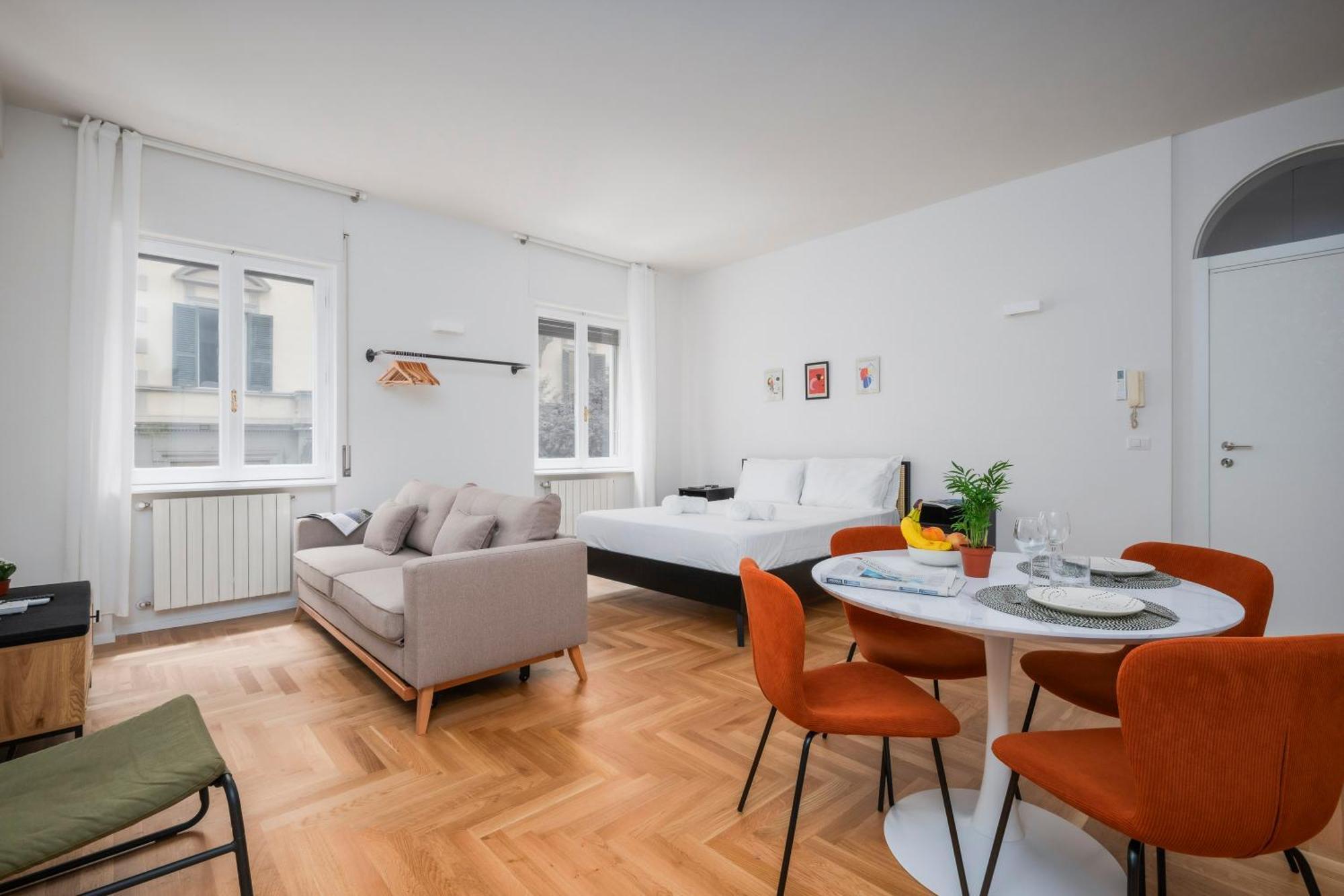 Palazzo Piazza Cavour-zen62 *