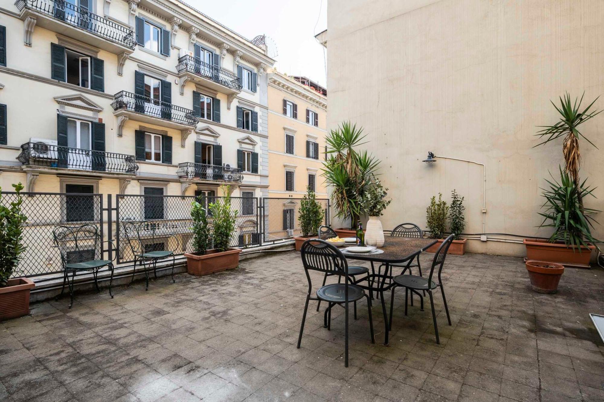 Palazzo Piazza Cavour-zen62 *