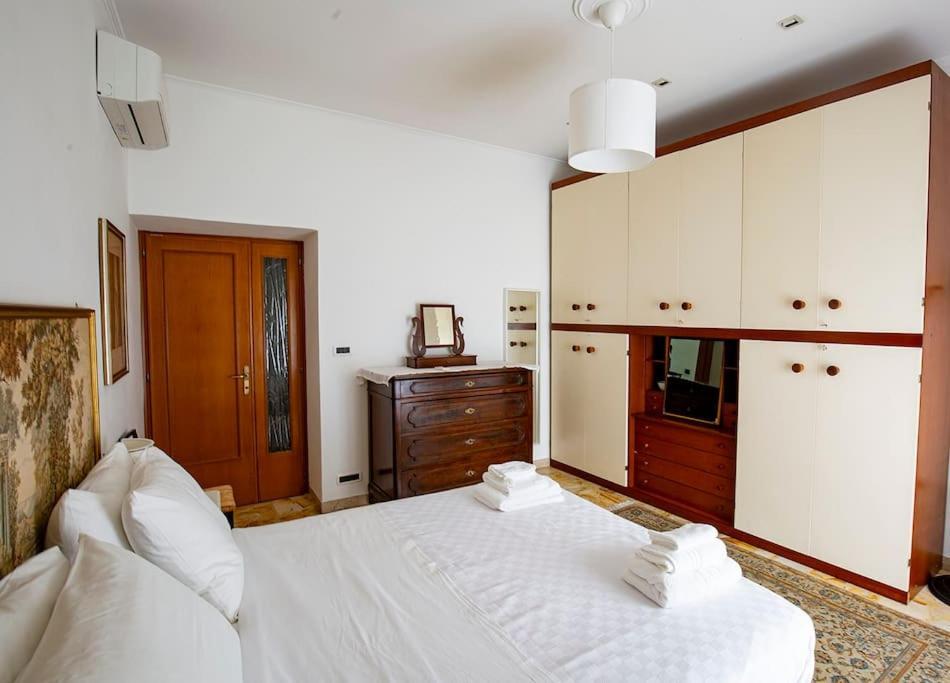 Apartamento Dimora Al Colosseo, 2 Bedrooms Roma