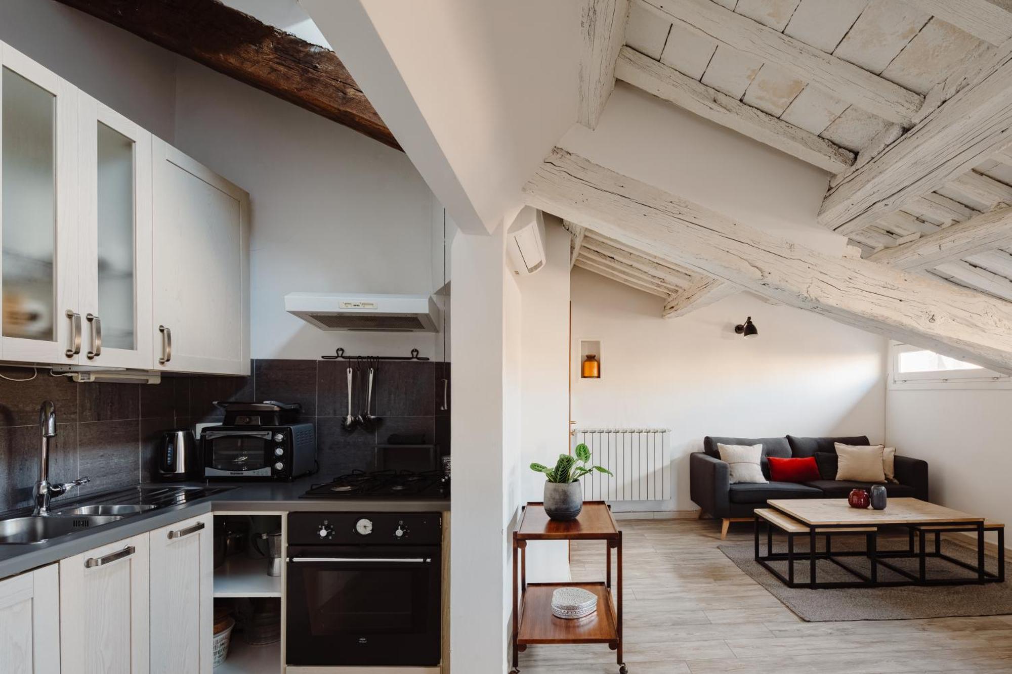 Amazing Penthouse With Terrace And Rooftop In Trastevere Apartment Rome