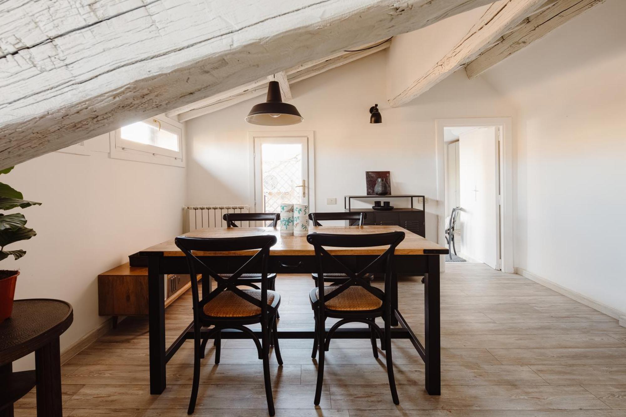 Apartment Amazing Penthouse With Terrace And Rooftop In Trastevere Rome