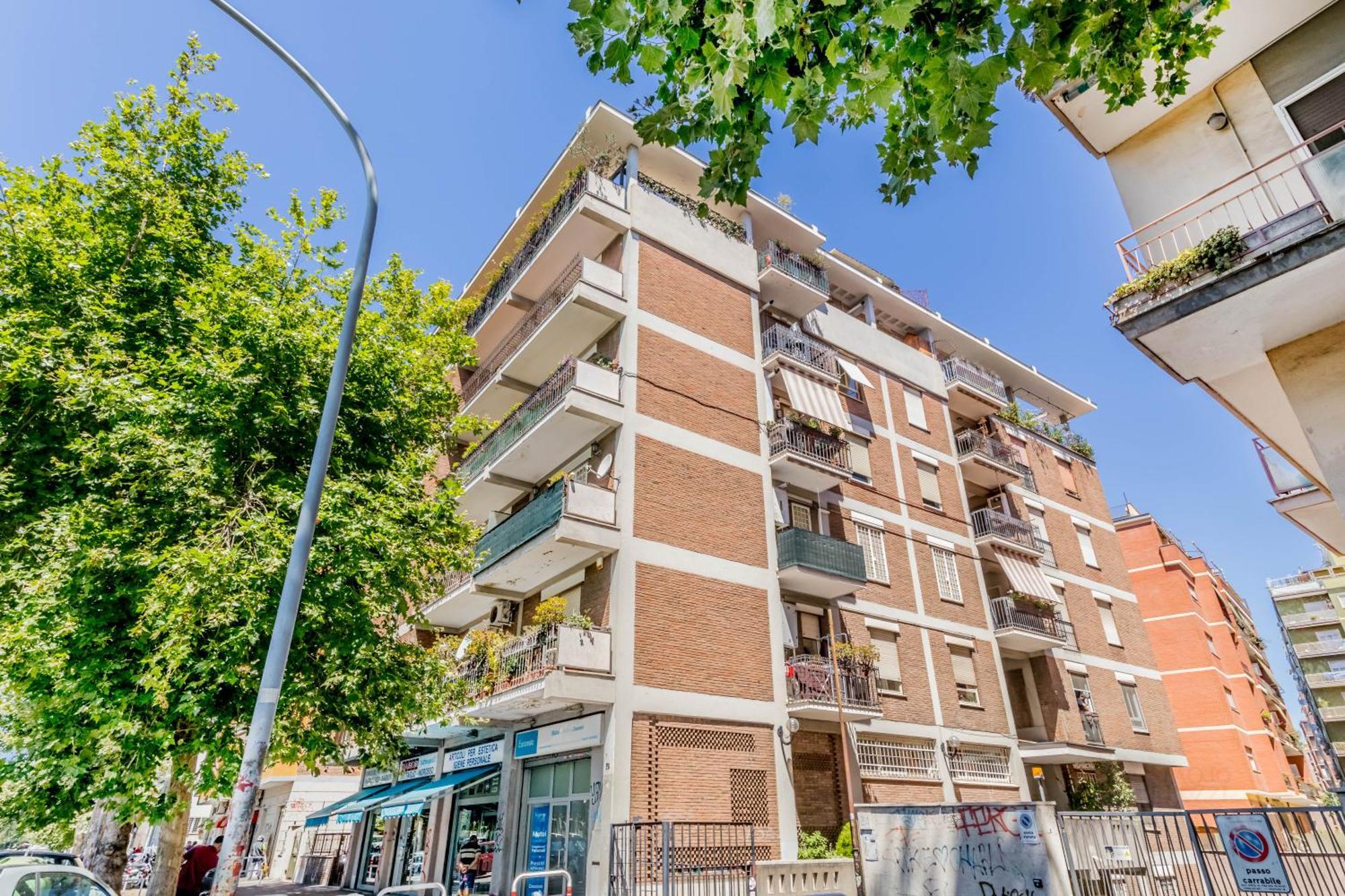 Inventori House Apartment *
