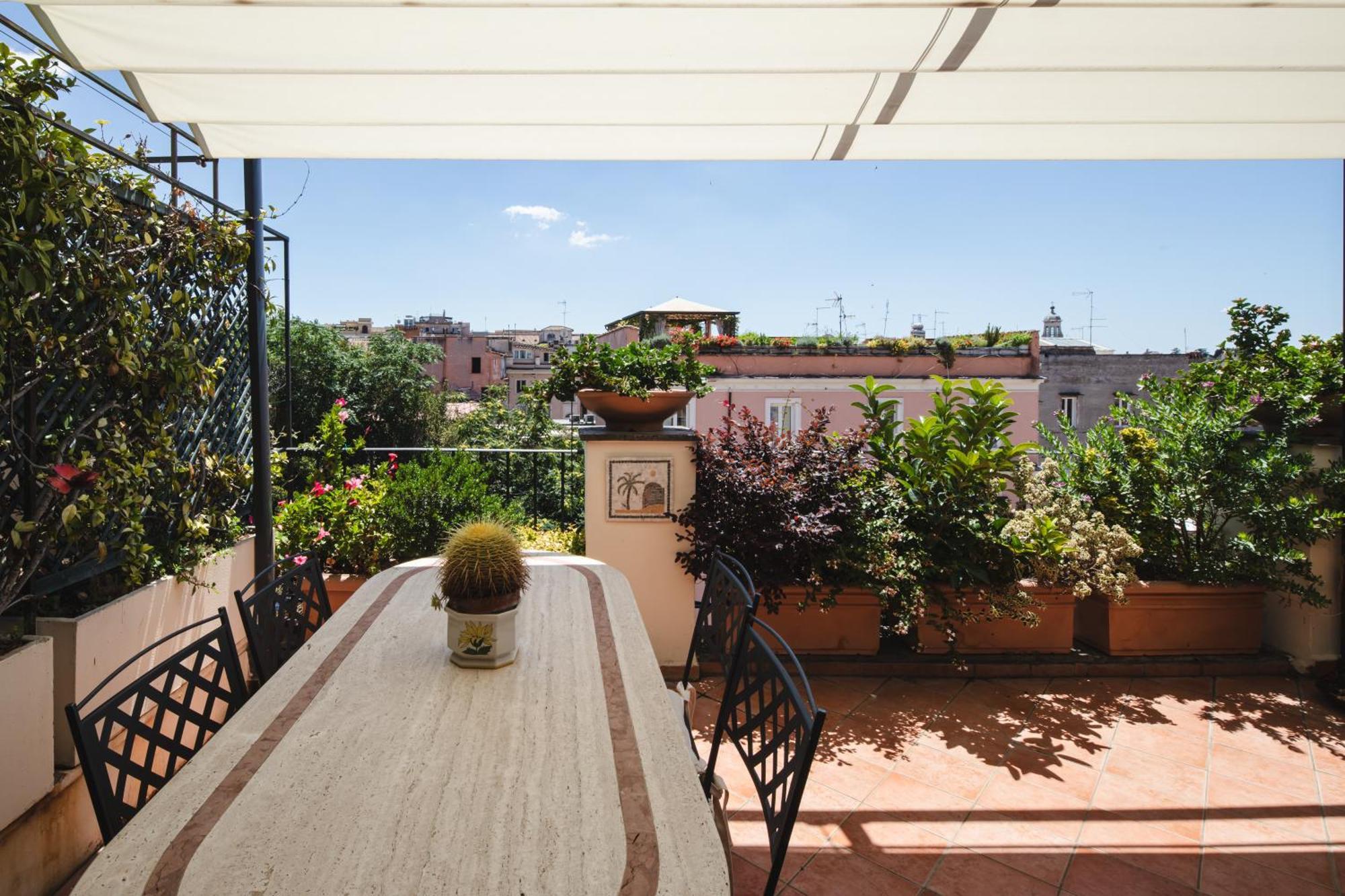 Apartment Valeria Terrace - Monti,