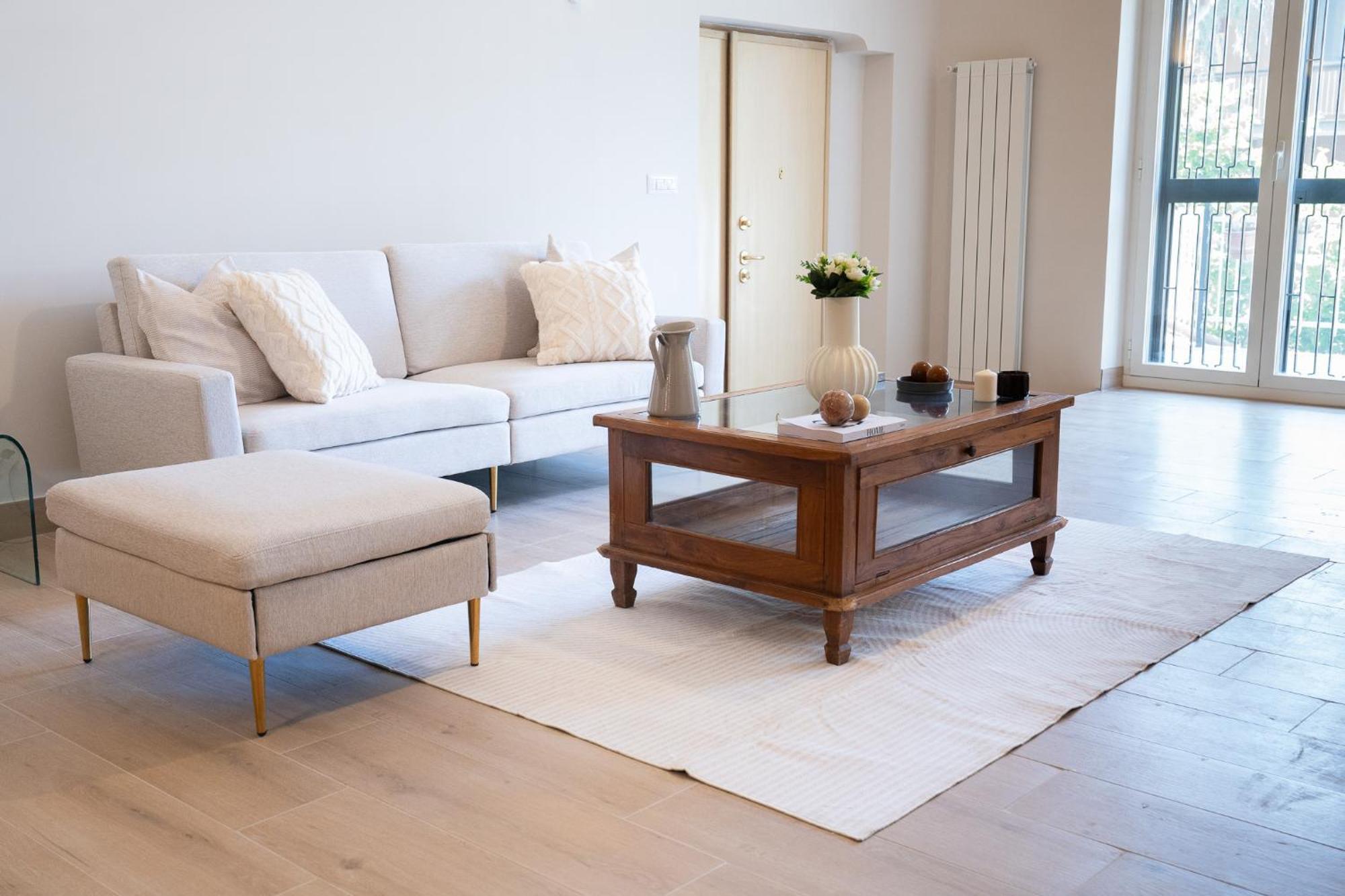 Vatican 4 Bedroom With Private Parking *
