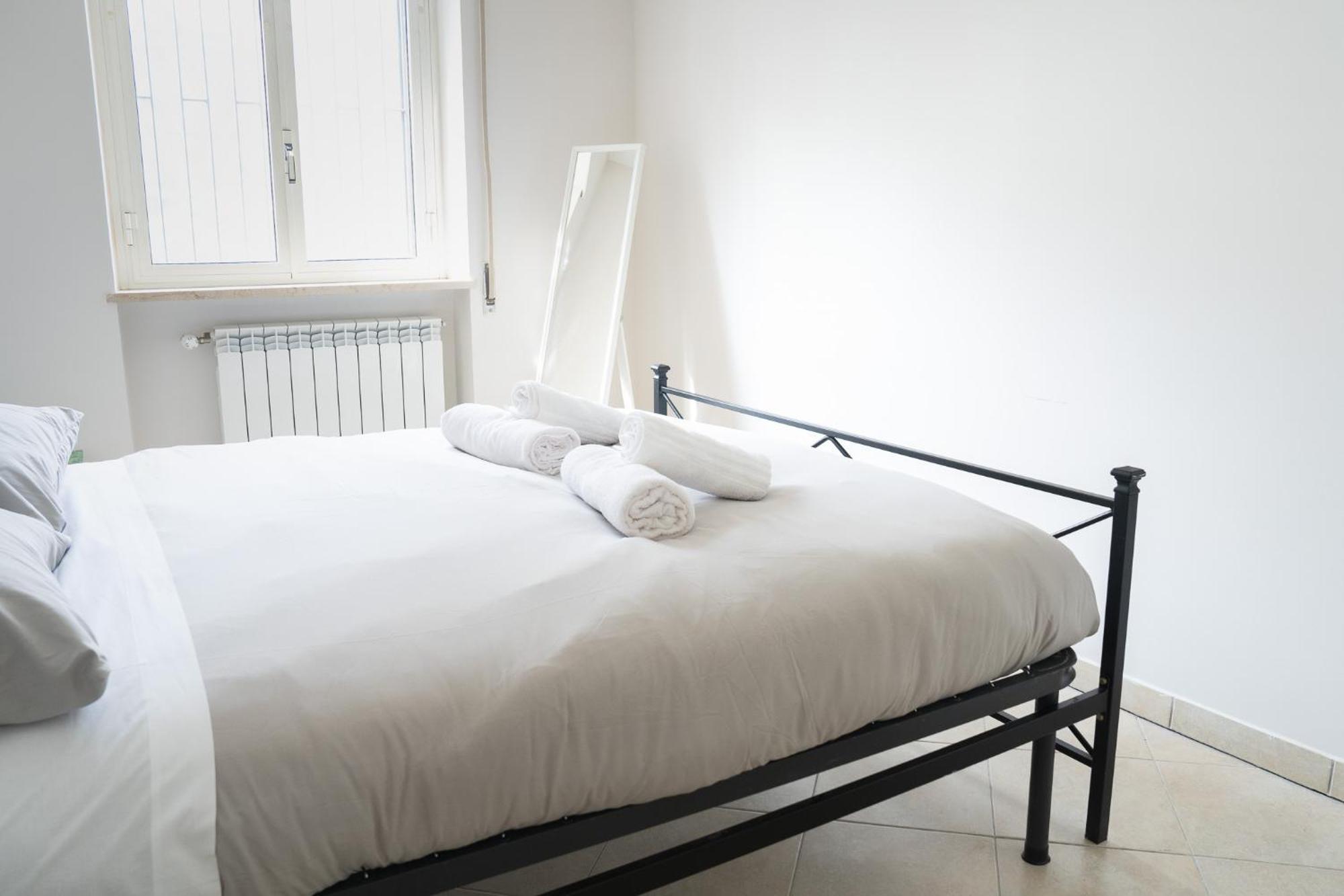 Appartement Vatican 4 Bedroom With Private Parking Rome
