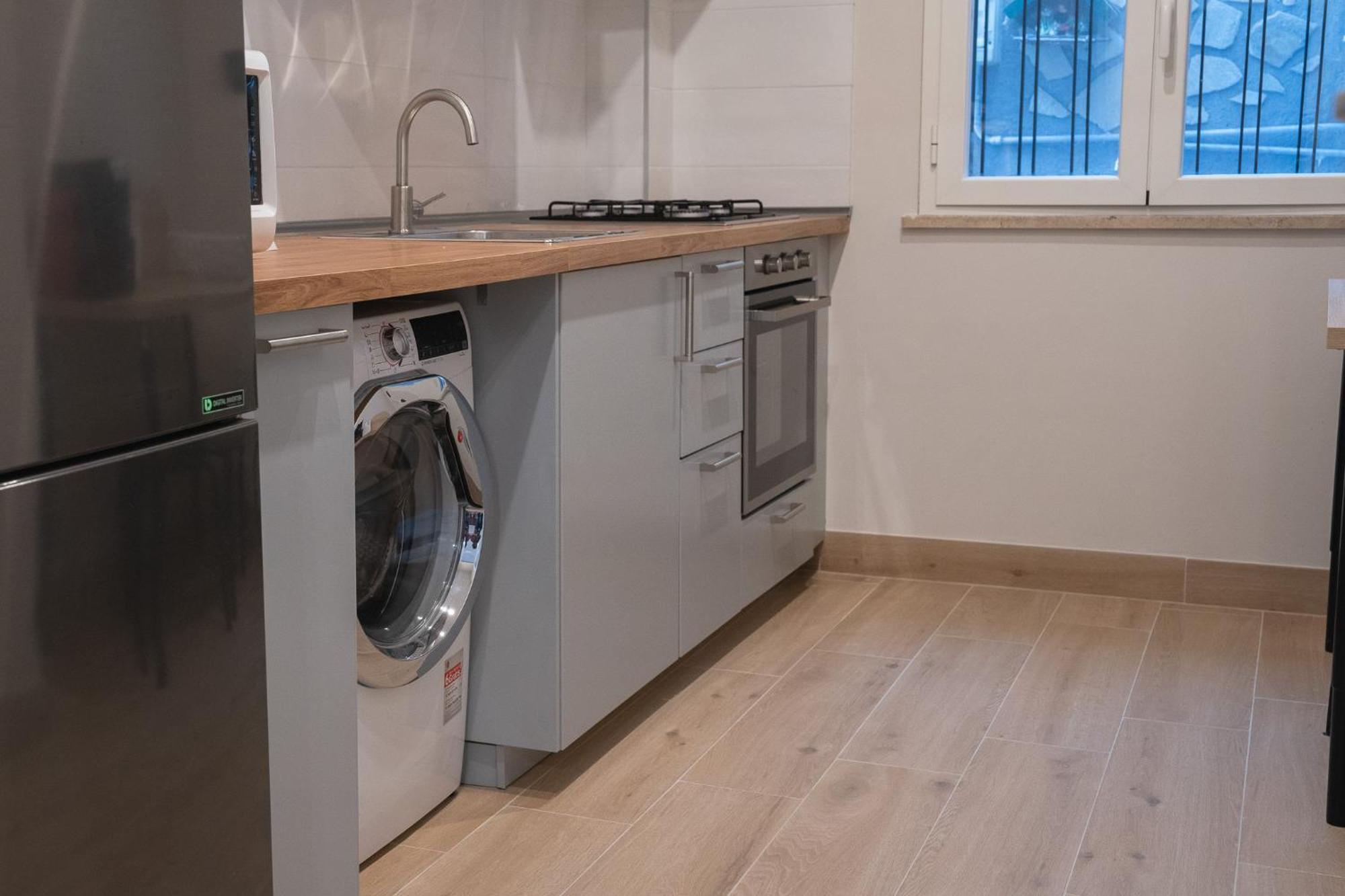 Appartement Vatican 4 Bedroom With Private Parking Rome