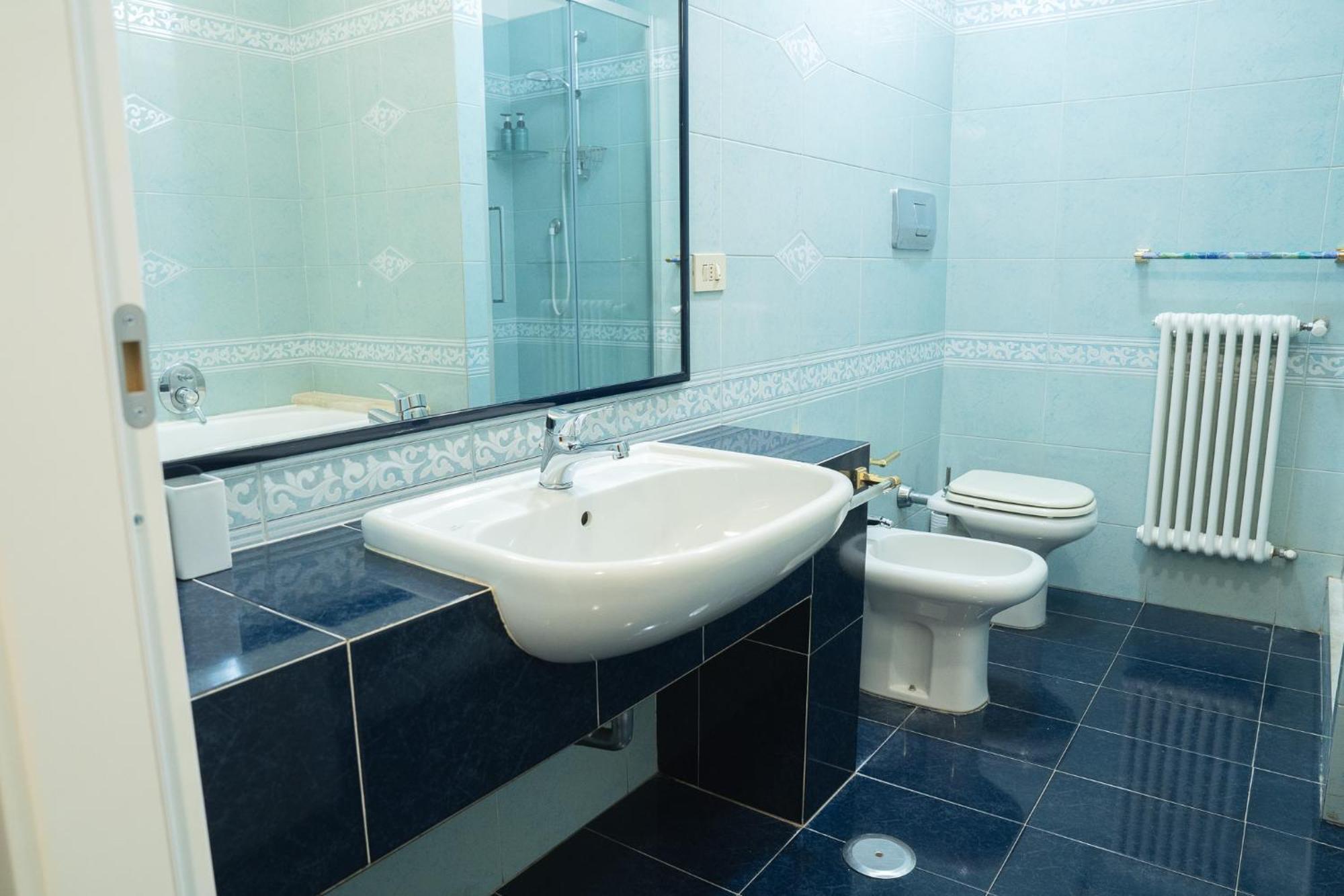 Appartement Vatican 4 Bedroom With Private Parking *