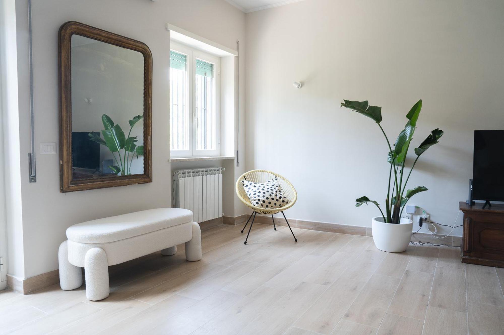Vatican 4 Bedroom With Private Parking