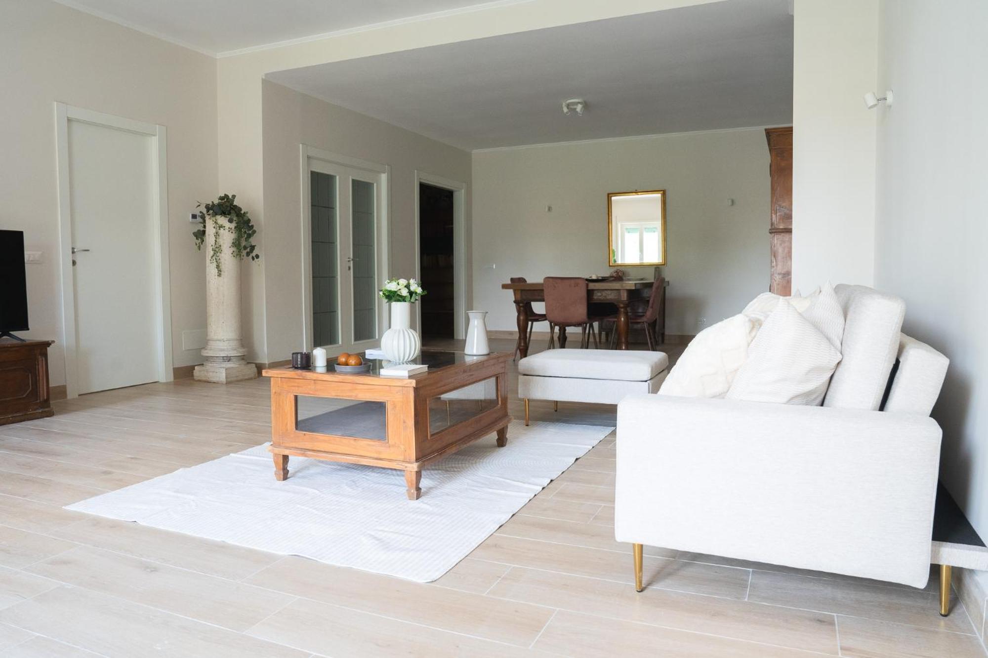 Vatican 4 Bedroom With Private Parking Appartement *