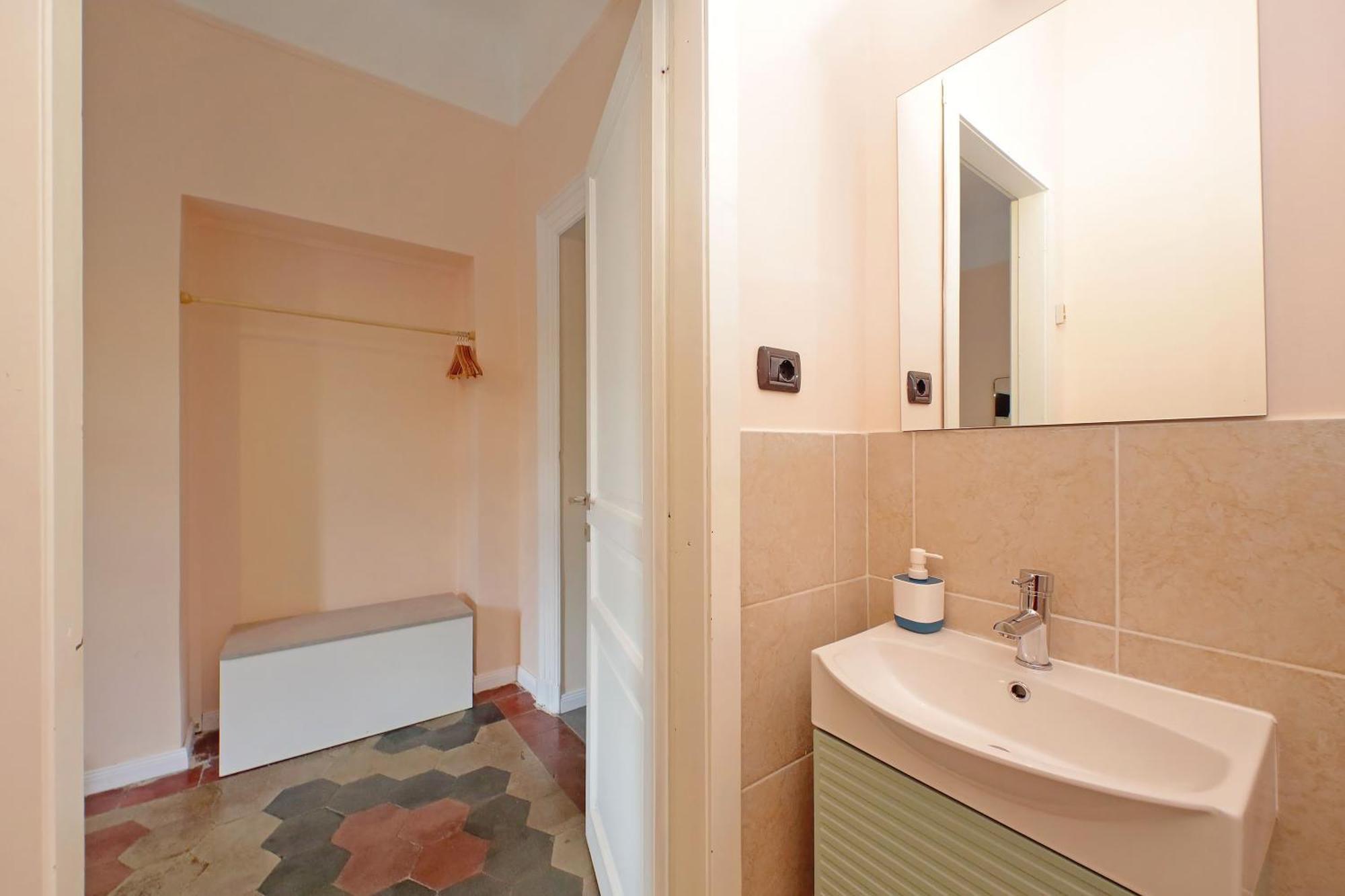 Colosseo Kokedama Bed & Breakfast Rome