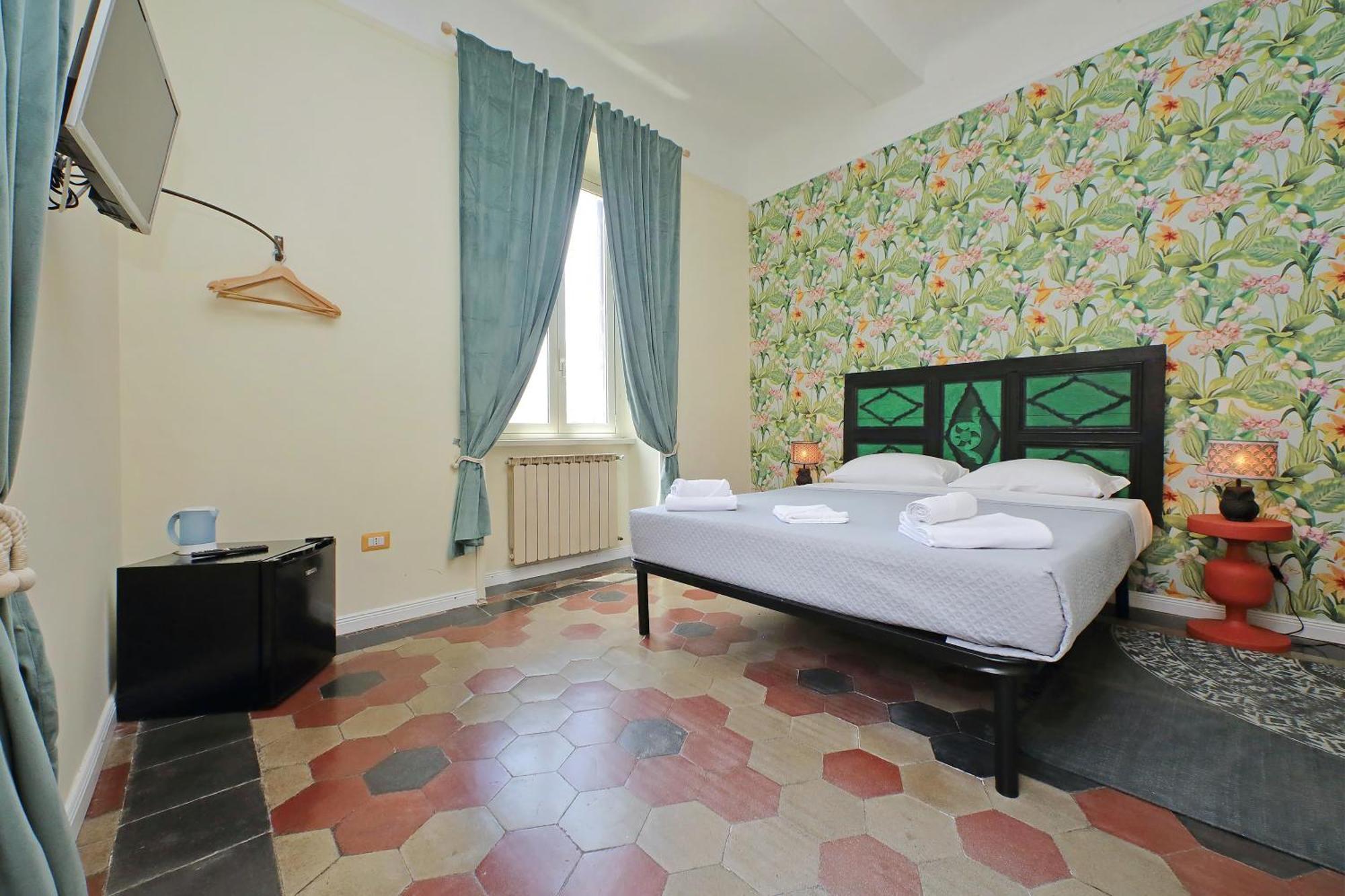 Colosseo Kokedama Bed & Breakfast