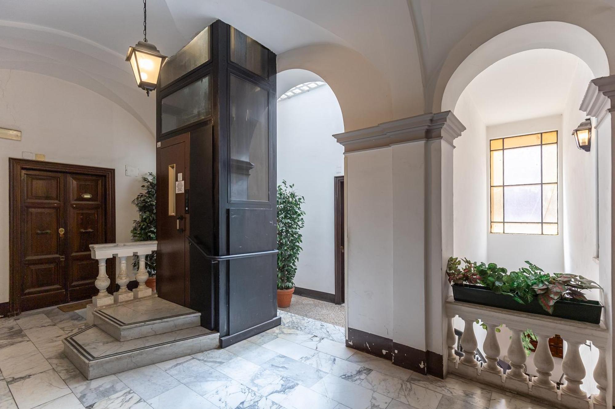Antiqua Domus Roma