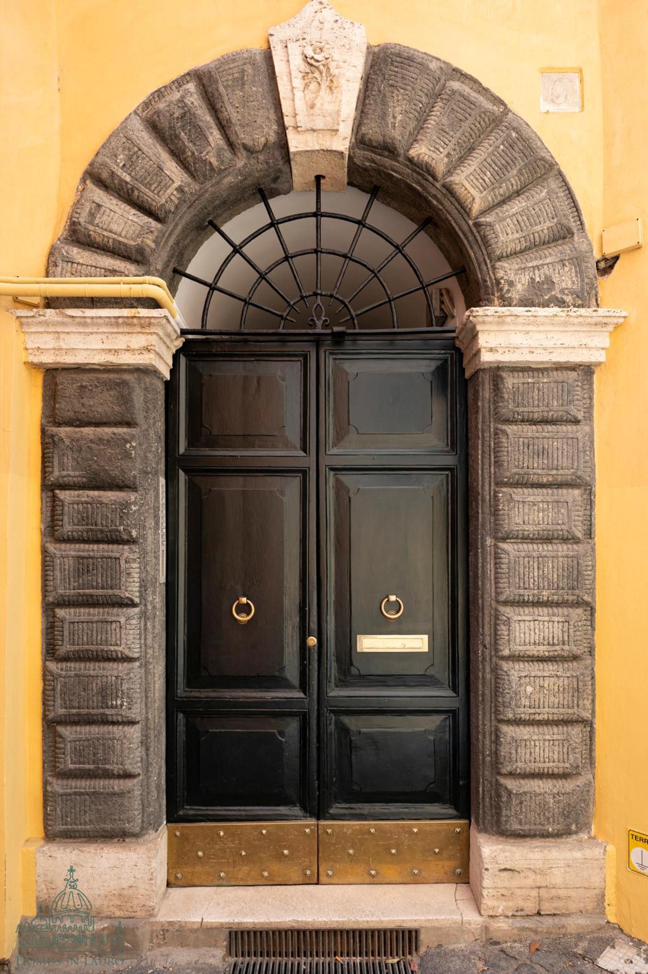 Domus In Lauro Rome