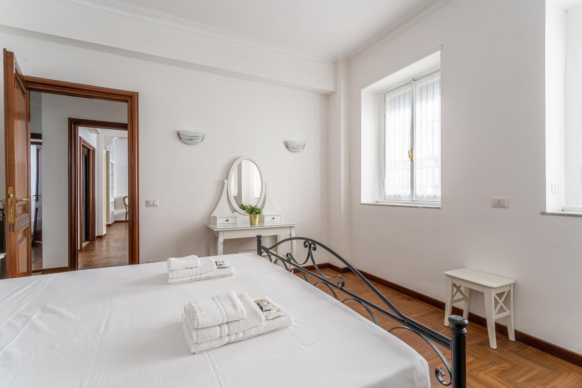 Appartement Iflat Vatican Spacious With Terrace Rome