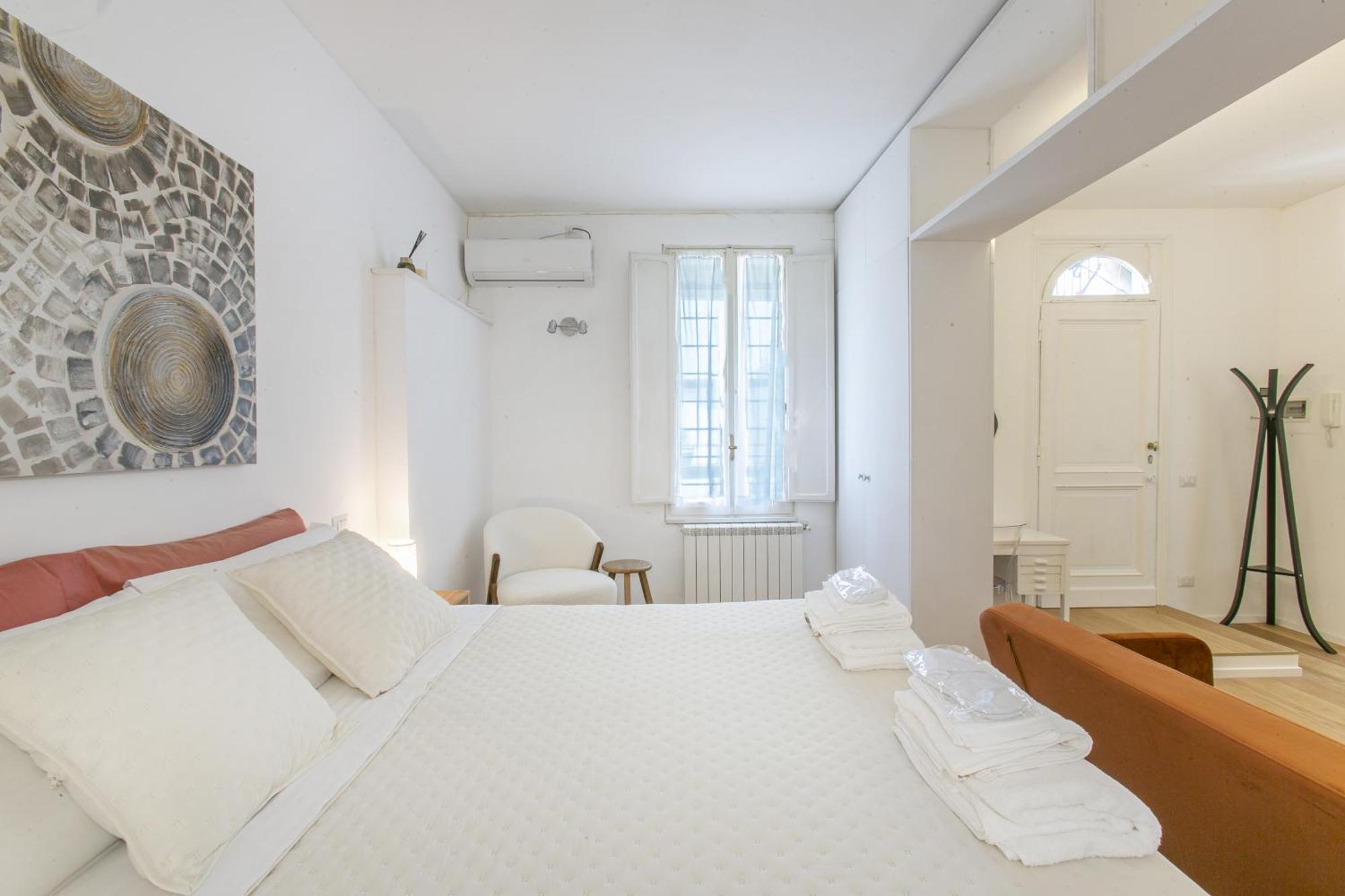 Apartment Attico Nel Cuore Di Con Box Privato Per Auto