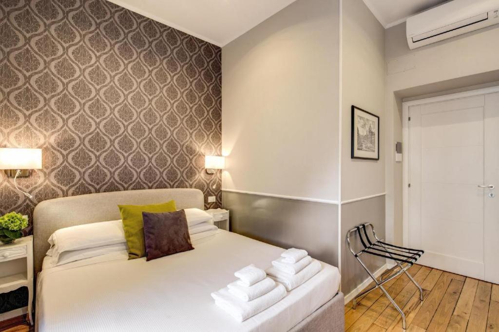 Tlv Navona Guest house *