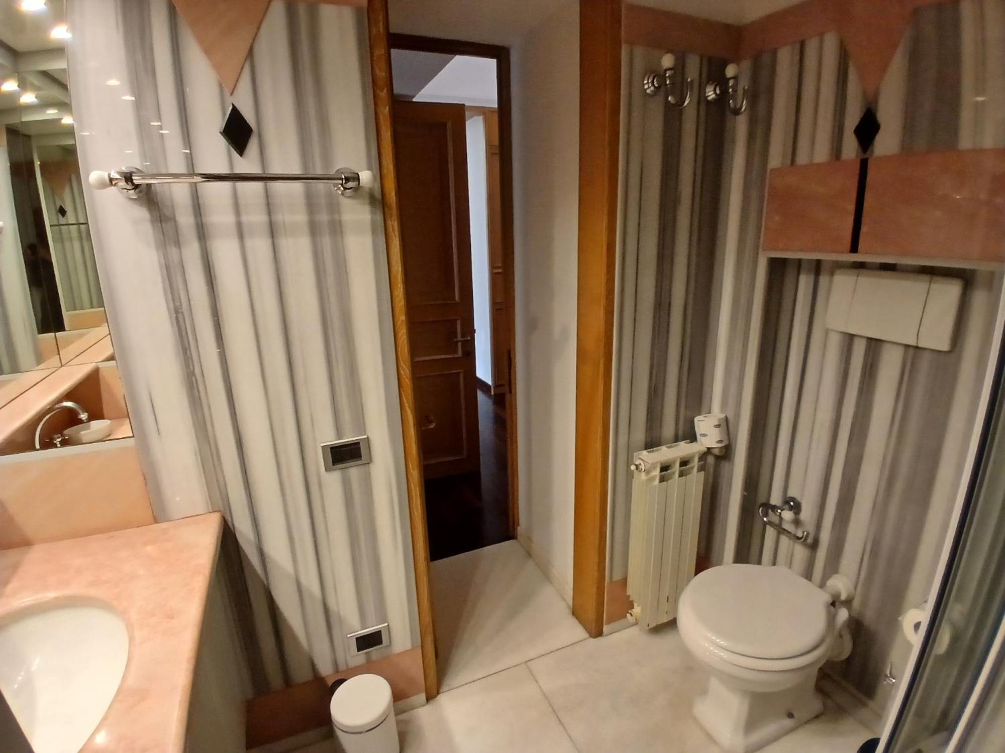 Elizabeth's Place, Spanish Steps Apartamento *