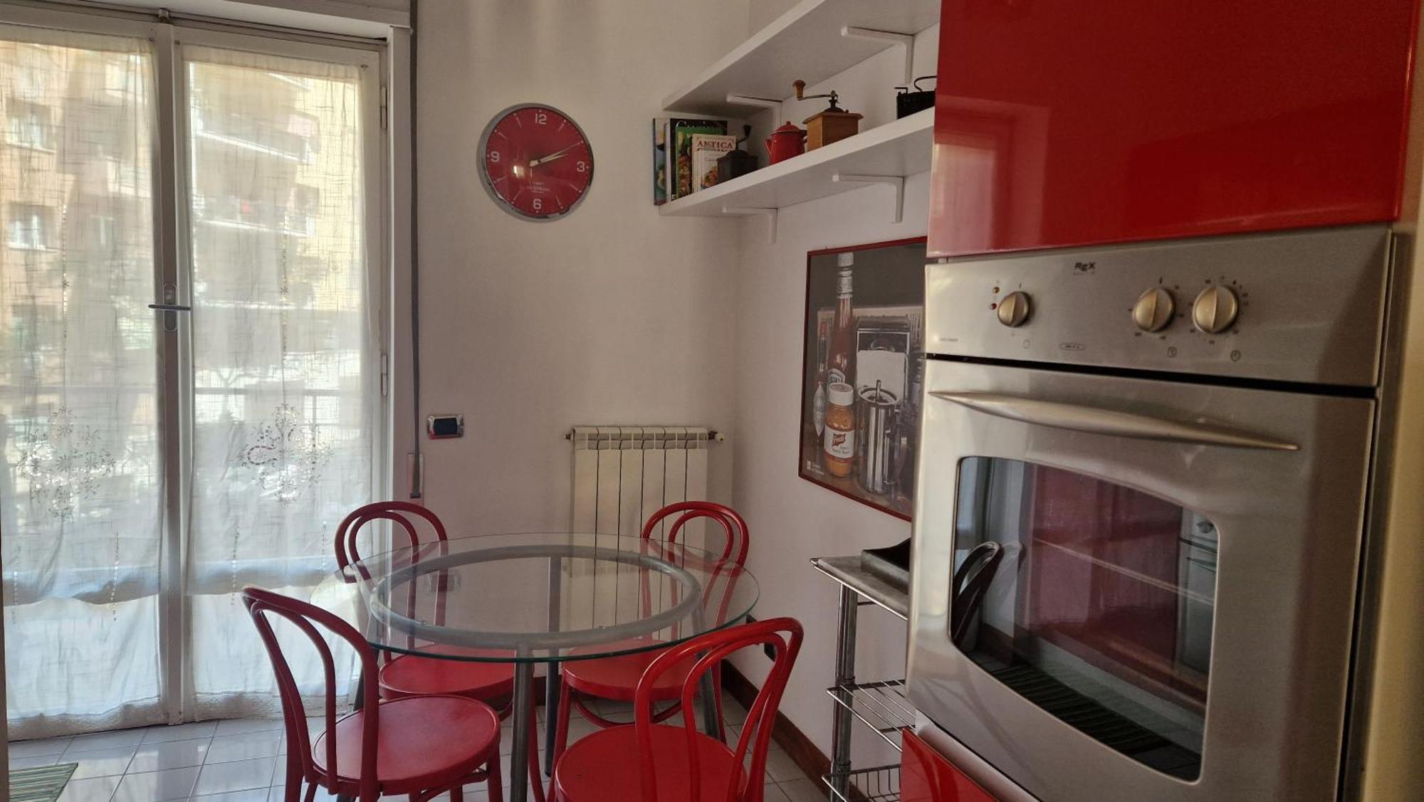Apartment Via Tiburtina Vicino Universita E Stazione Intero Per La Tua Vacanza A