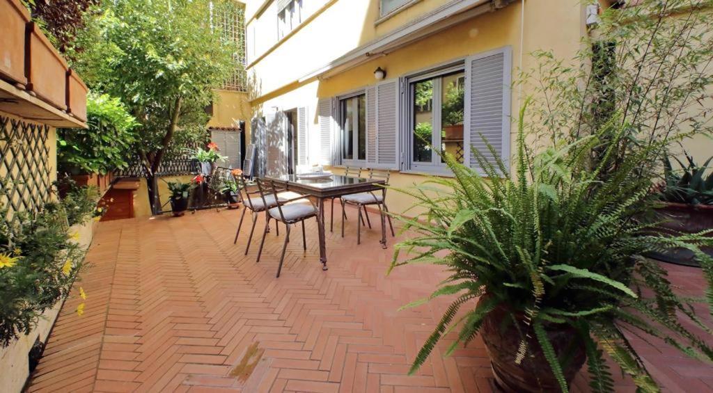 Apartment Vatican Luxury With Garden Rome