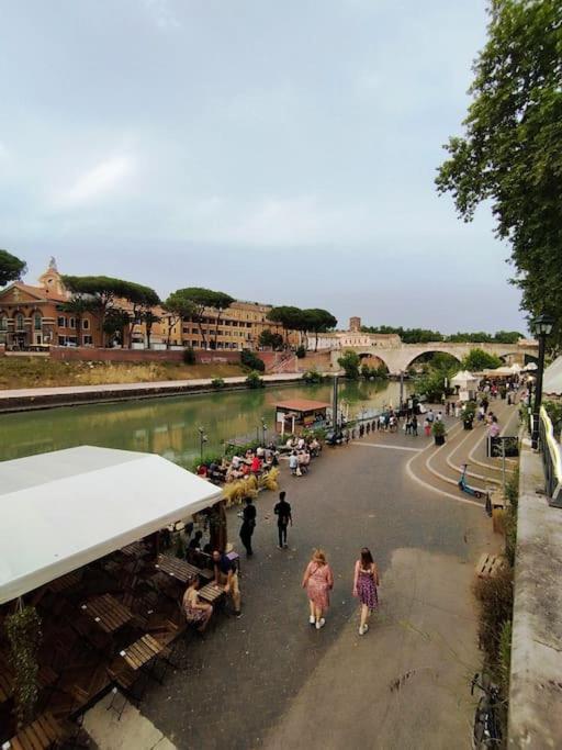 Vatican House Entire Two Bedrooms 2 Wi Fi A Portable One Apartment *