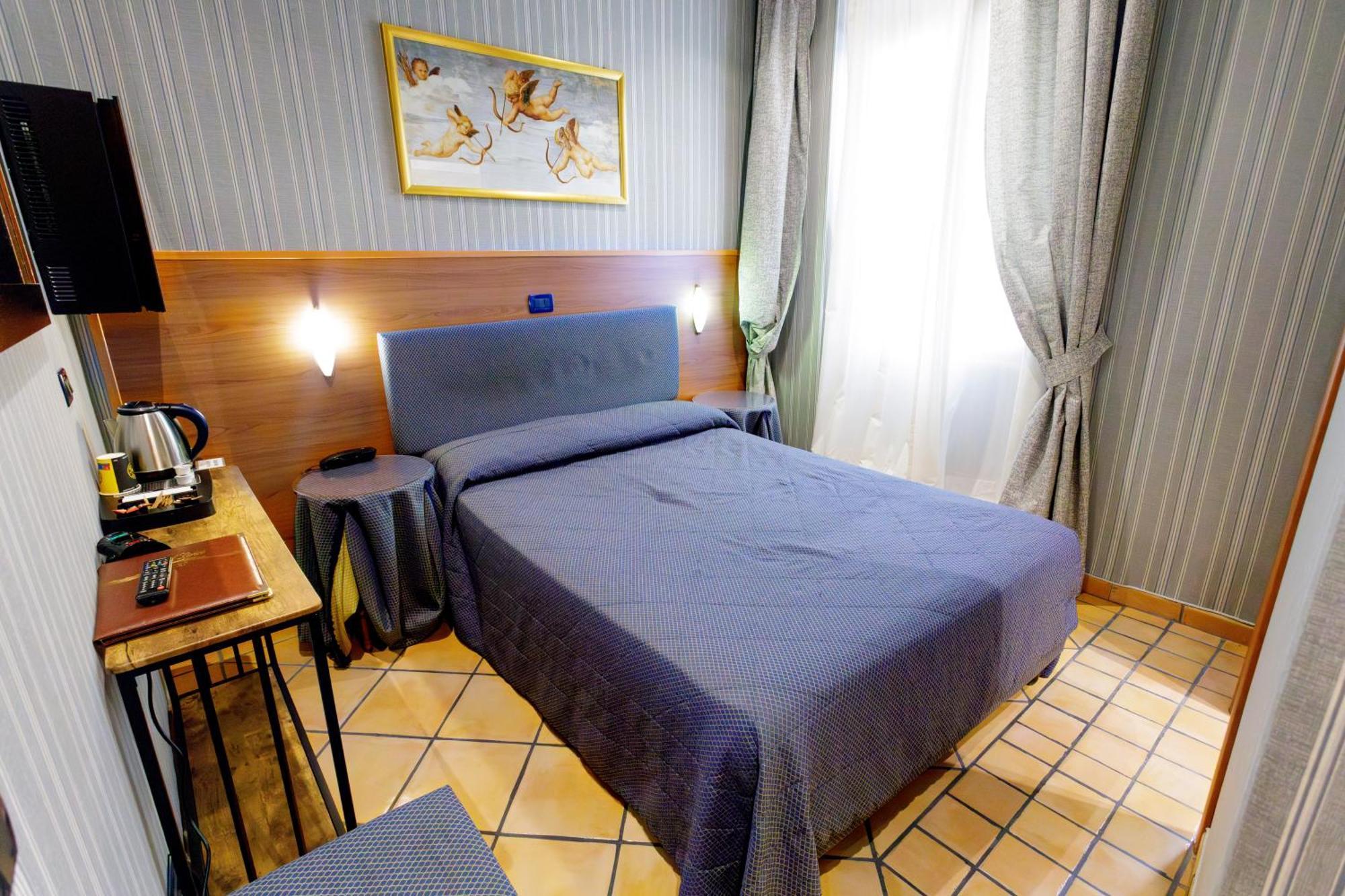 Hotel Lirico Rome