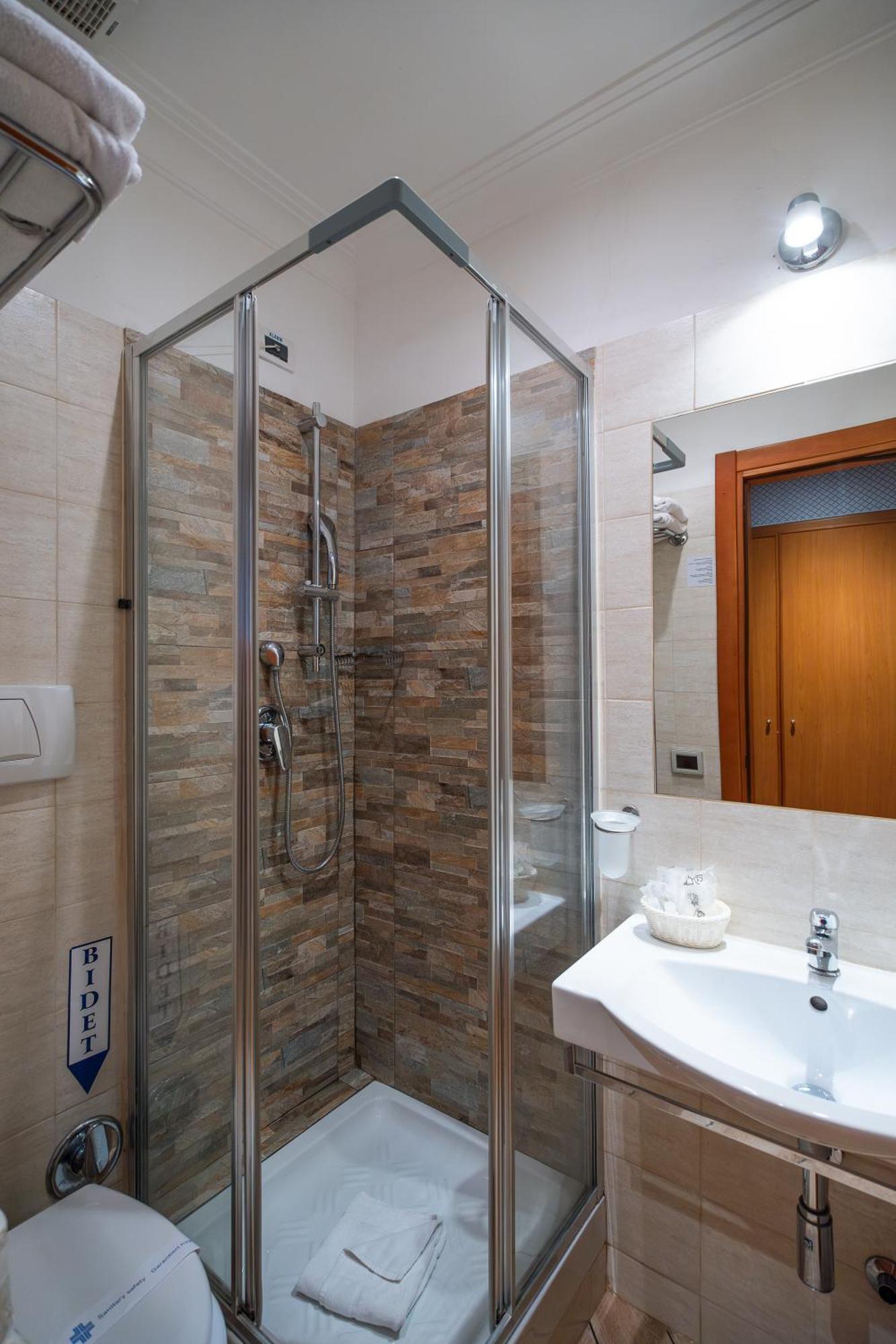 Lirico Hotel Rome